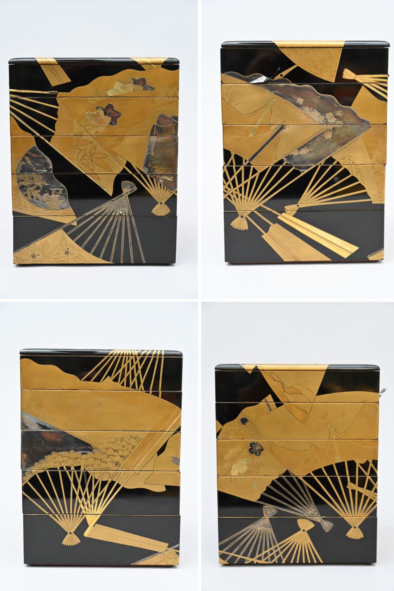 Japanese lacquer box 'fans', late Edo period (box 30x21x23cm) (*) - Image 3 of 4