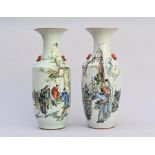 Two Chinese porcelain vases 'travelers' (h58cm) (*)