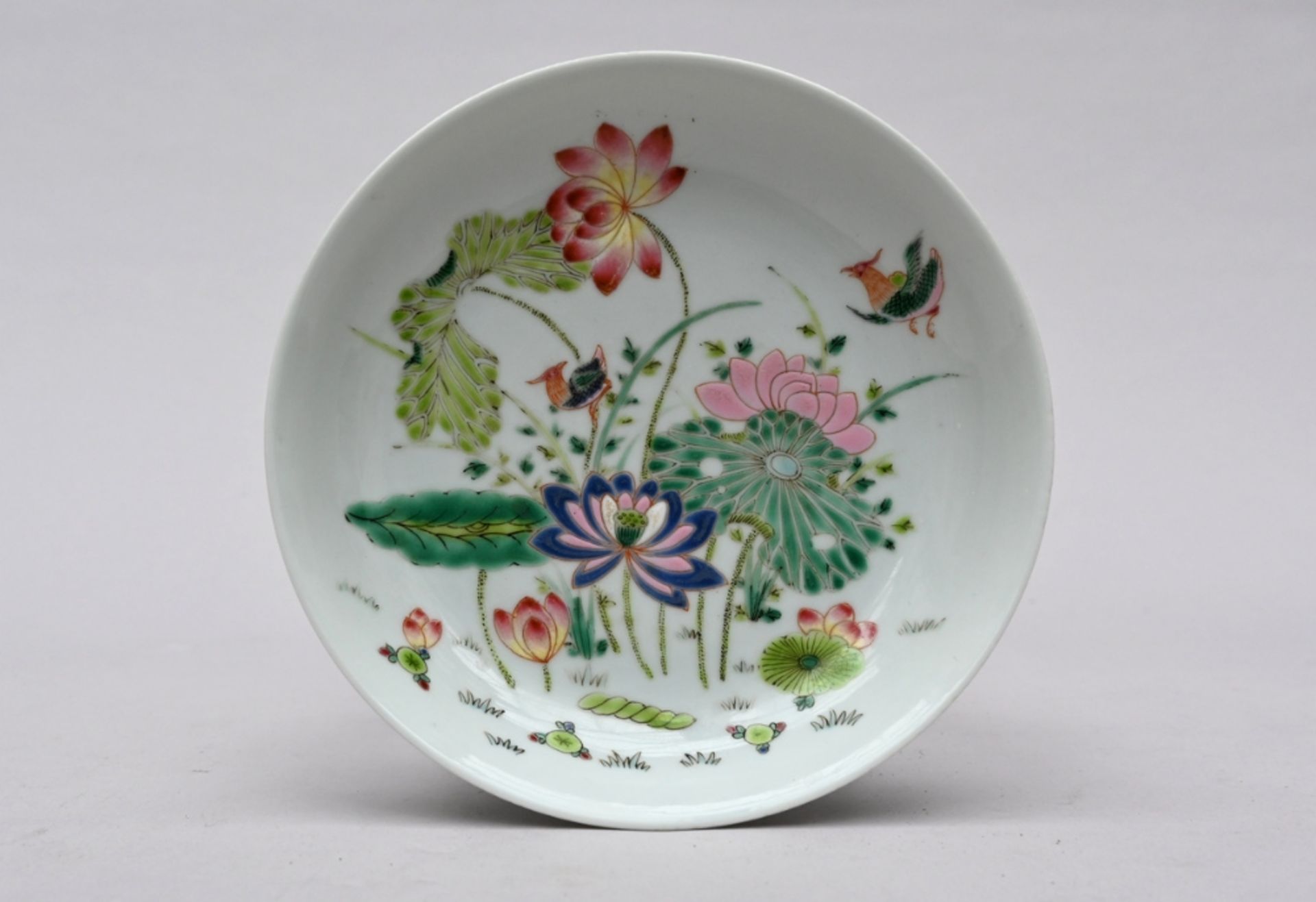 Chinese famille rose compotier 'birds and lotus flower', marked (dia15cm)