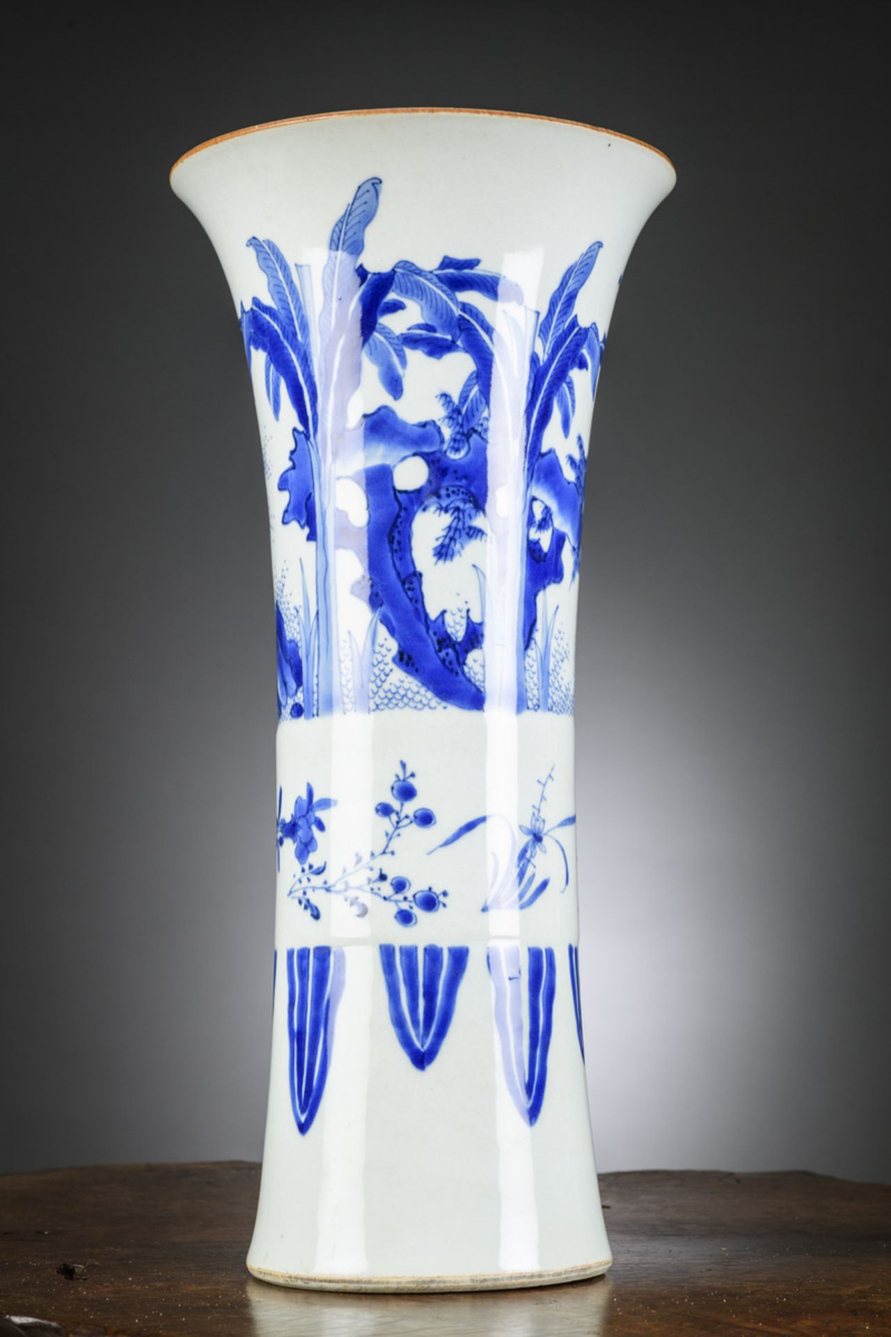 Chinese vase in blue and white porcelain 'Qilin', 17th century (h45.5cm) (*) - Image 3 of 7