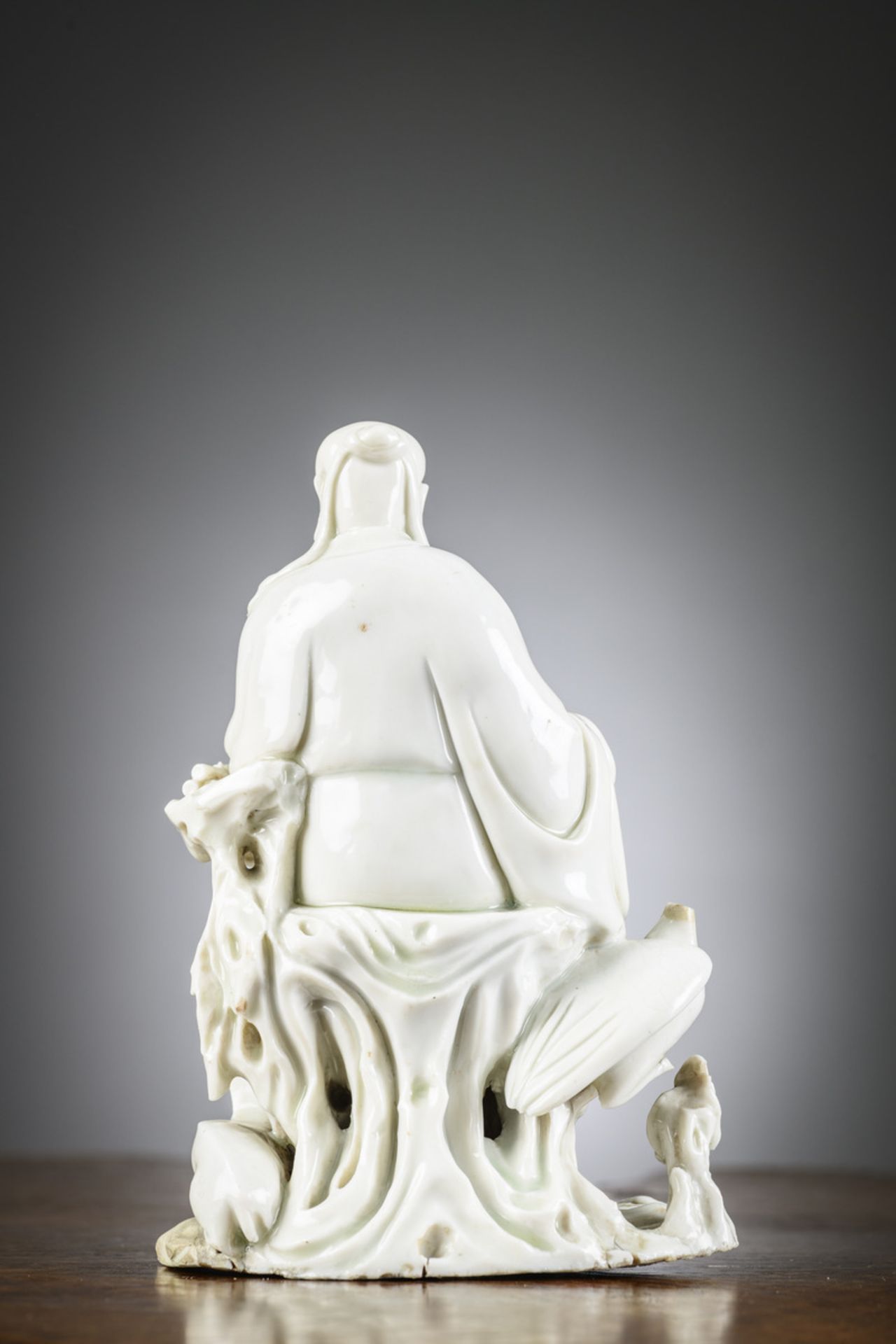 A blanc de chine sculpture 'Laotse', 18th century (h 20 cm) (*) - Bild 3 aus 6