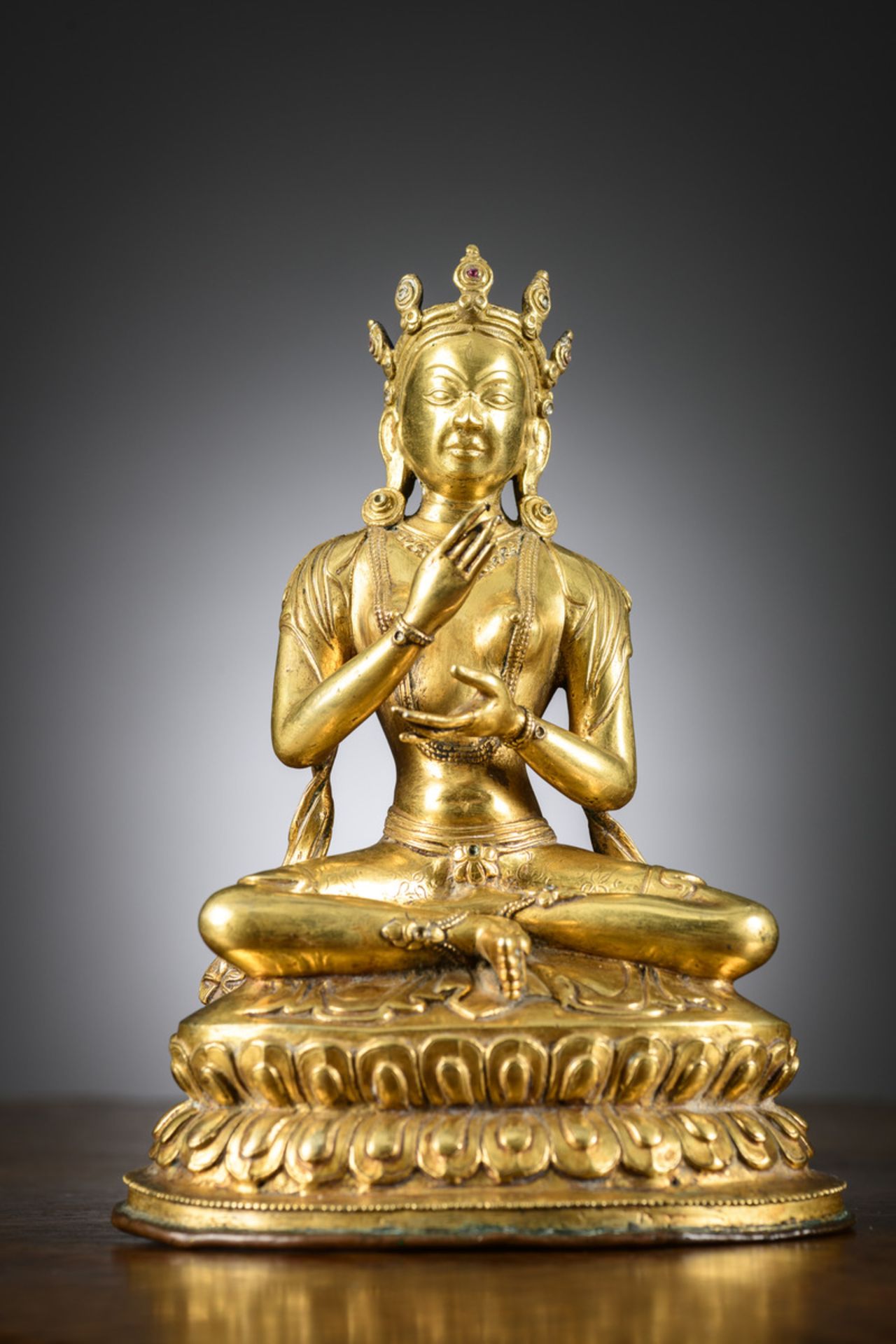 Gilded bronze statue 'Bodhisattva', Tibet circa 1900 (h 20 cm)