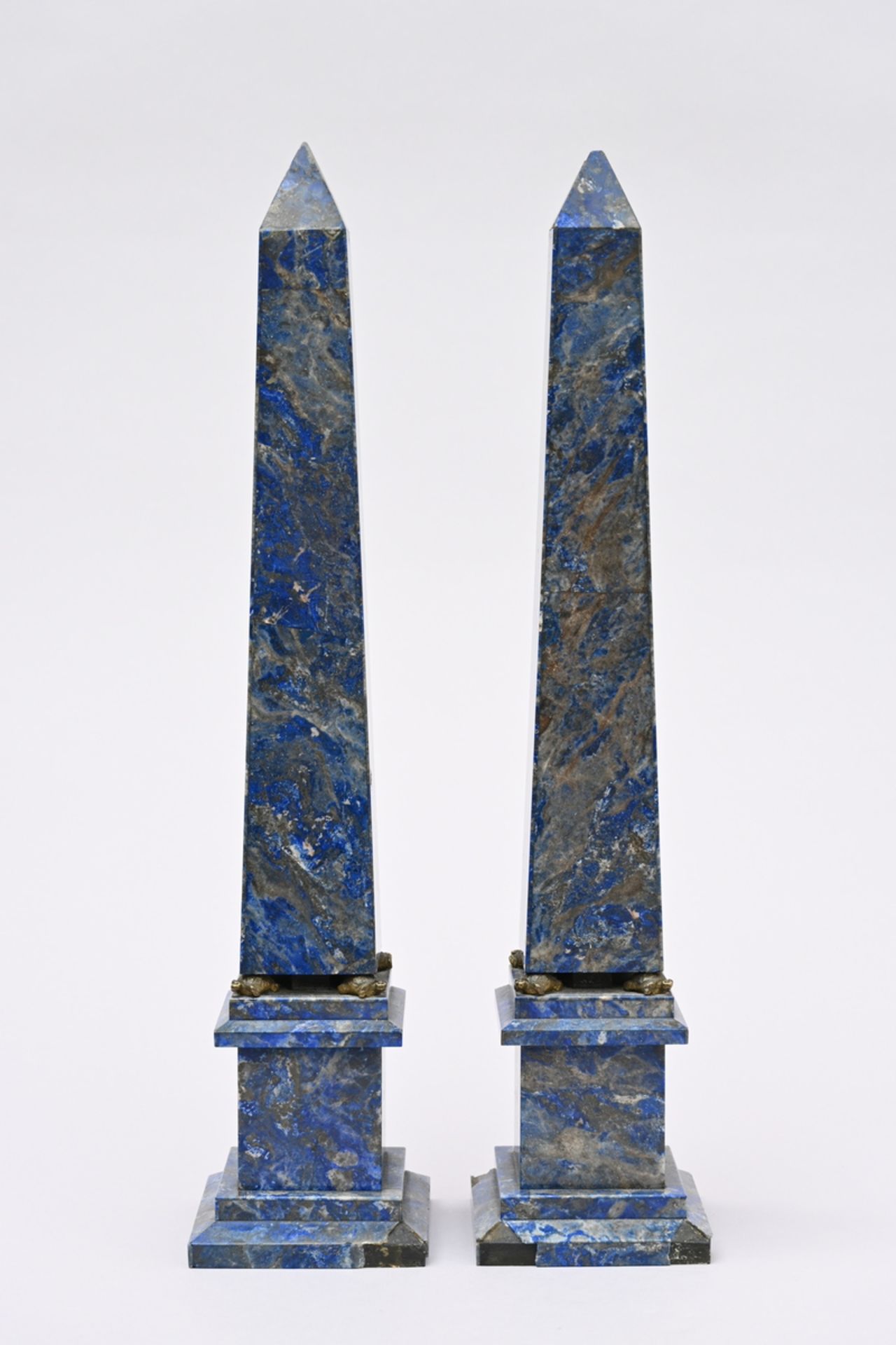 Pair of lapis lazuli obelisks (h49cm) (*)