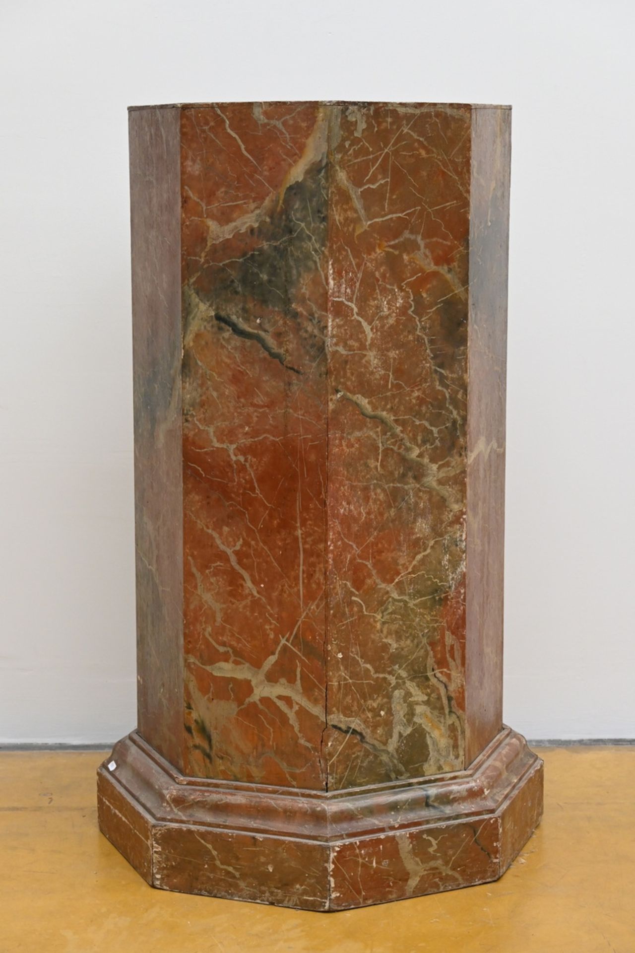 Wooden base with marble imitation (h116cm) - Image 2 of 4