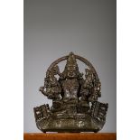 Bronze statue 'Vishnu with his consorts', Kerala India (h8.5cm) (*)
