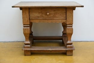 German payment table in oak ,17th century (73x97x78cm)