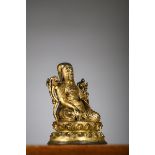 Gilt bronze statue 'portrait of a Sakya Lama', Tibet 16th century (h9.3cm)