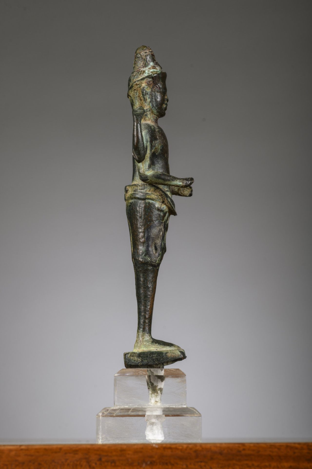 Cambodian statue in bronze, Vishnu (h18cm) (*) - Image 2 of 4