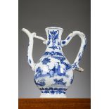 Ewer in Chinese blue and white porcelain 'sages in a garden', Transitional period (h17.5cm)