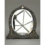 Silver mirror 'Angels', England (57x47cm) (*)