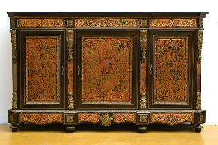 A large Napoleon III sideboard with boulle inlaywork, 19th century (113x190x42cm) (*)