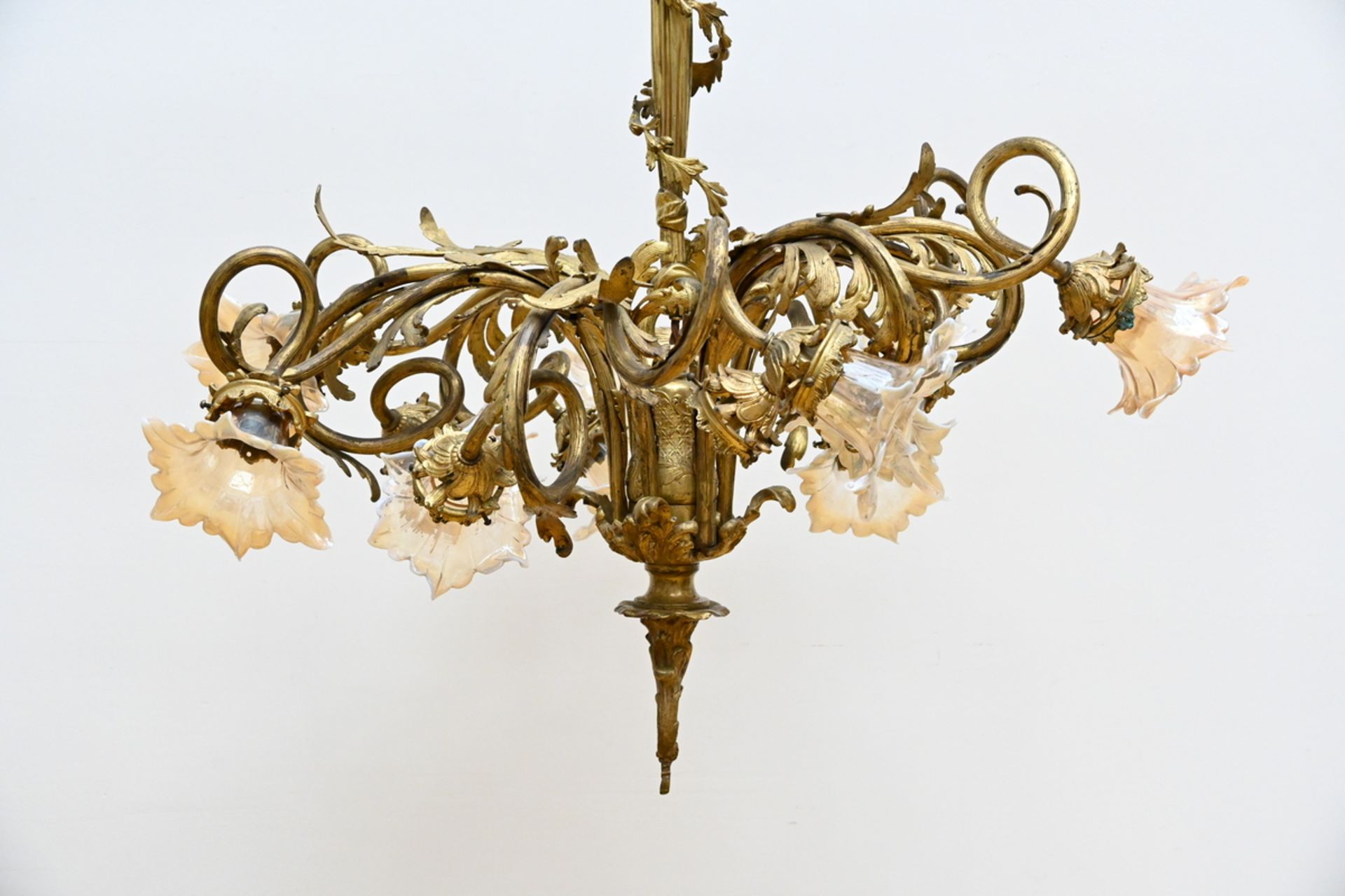 Bronze Louis XV style chandelier with glass shades (h106 dia80cm) (*) - Image 2 of 4