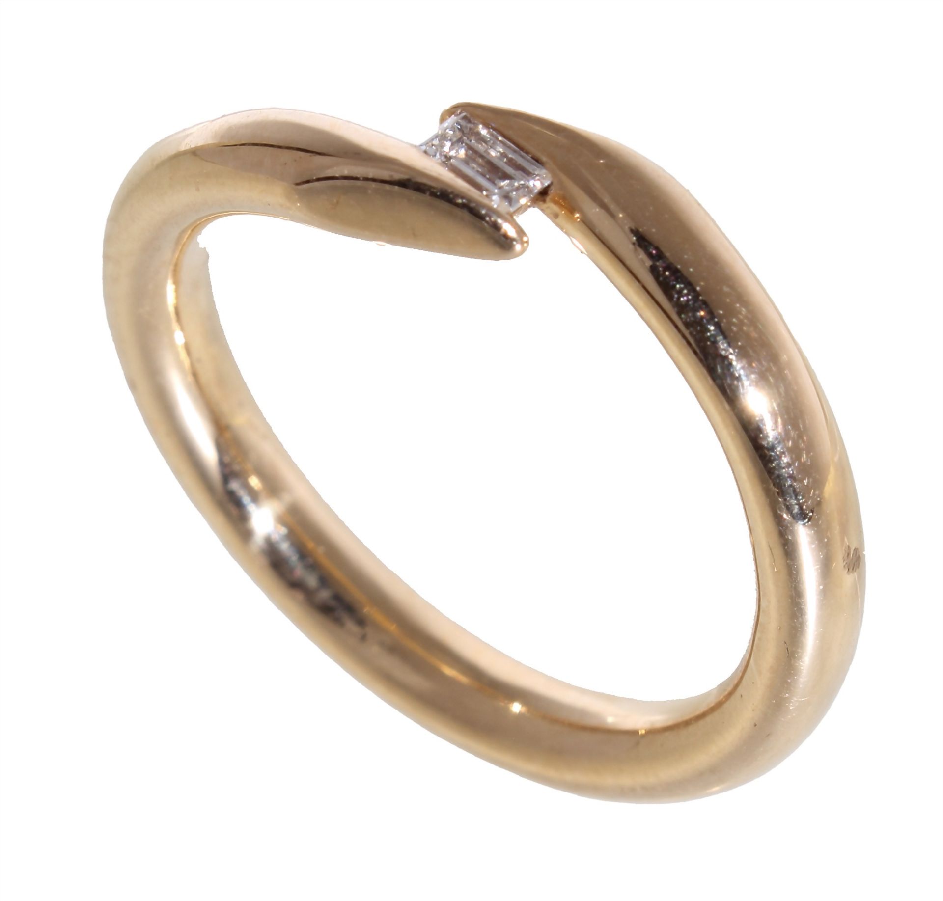 Ring, ROSÉ 750/000, sig. K.RU, 1 Diamant-Baguette ca. 0,07 ct tw-vvsi, RW ca. 54,5, total 3,0 g - Bild 2 aus 2