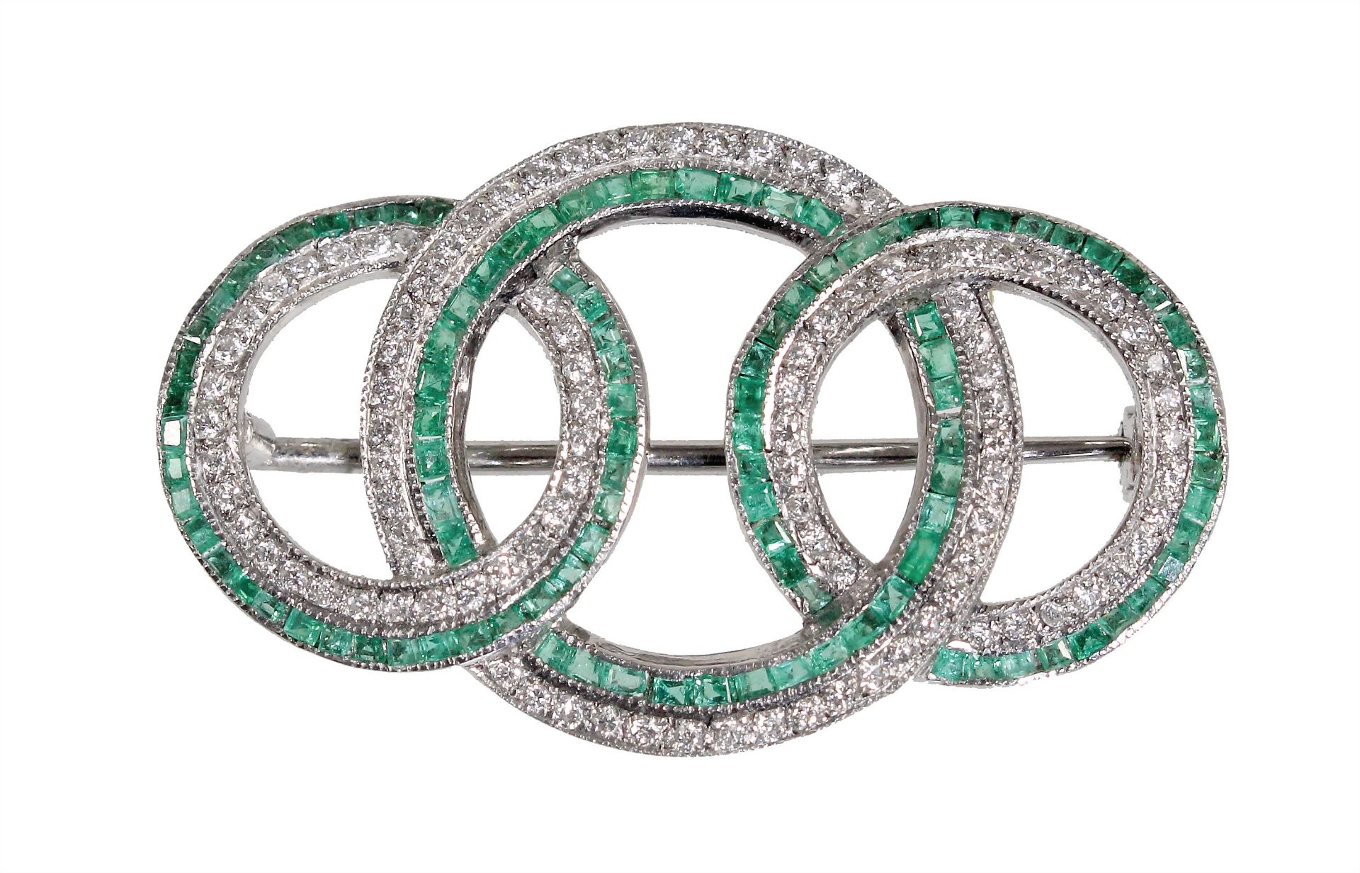 brooch in ART-DECO style, three circles, white gold 750/000 (tested), 100 brilliants c. 0.50 ...