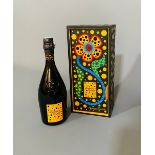 Yayoi KUSAMA (Né en 1929) & VEUVE CLICQUOT (LVMH).