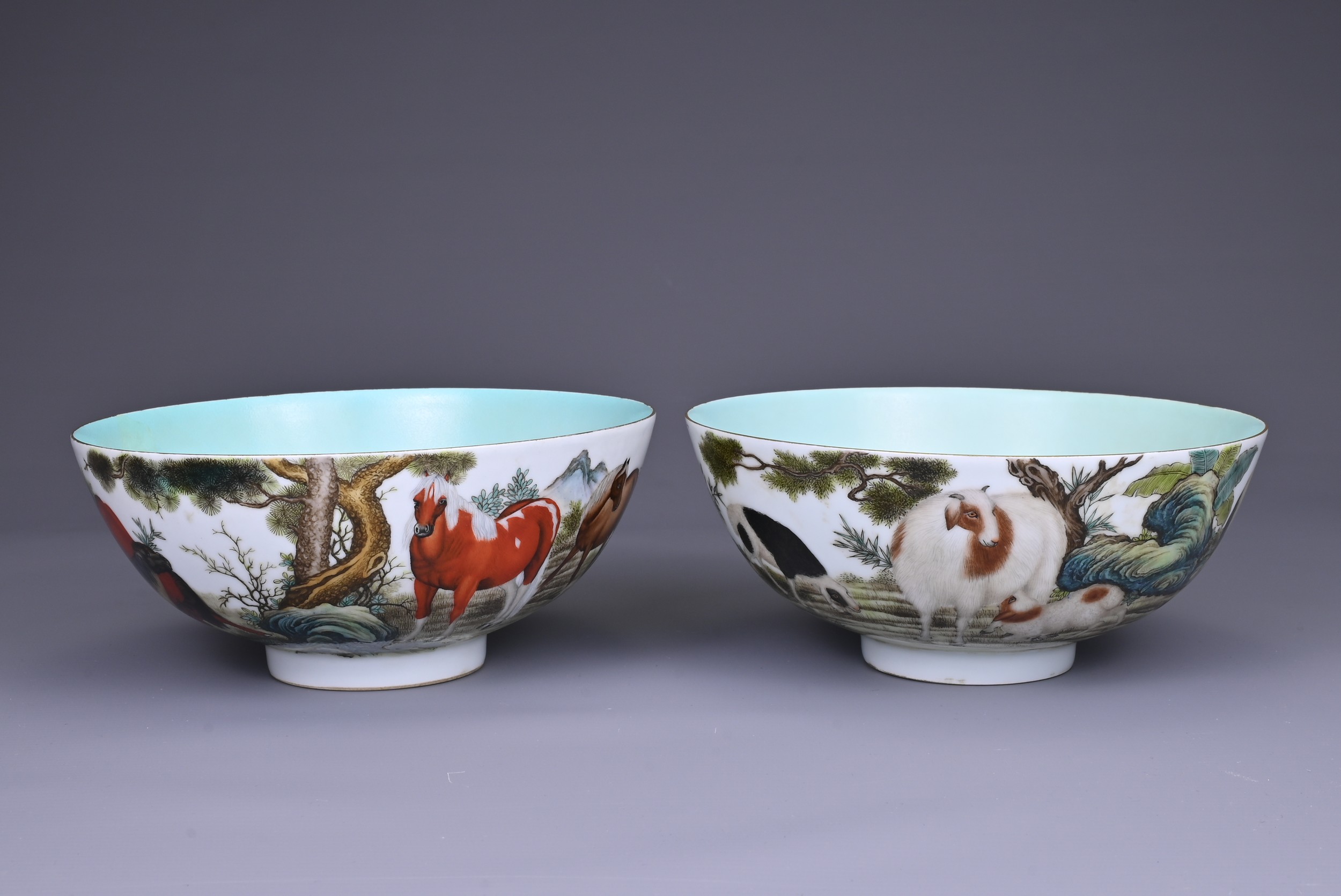TWO CHINESE PORCELAIN BOWLS, 20TH CENTURY . Each with apocryphal four character Qianlong seal mark