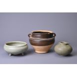 THREE CHINESE CERAMIC ITEMS, SOUTHERN SONG TO MING DYNASTY. To include a brown glaze pottery jar