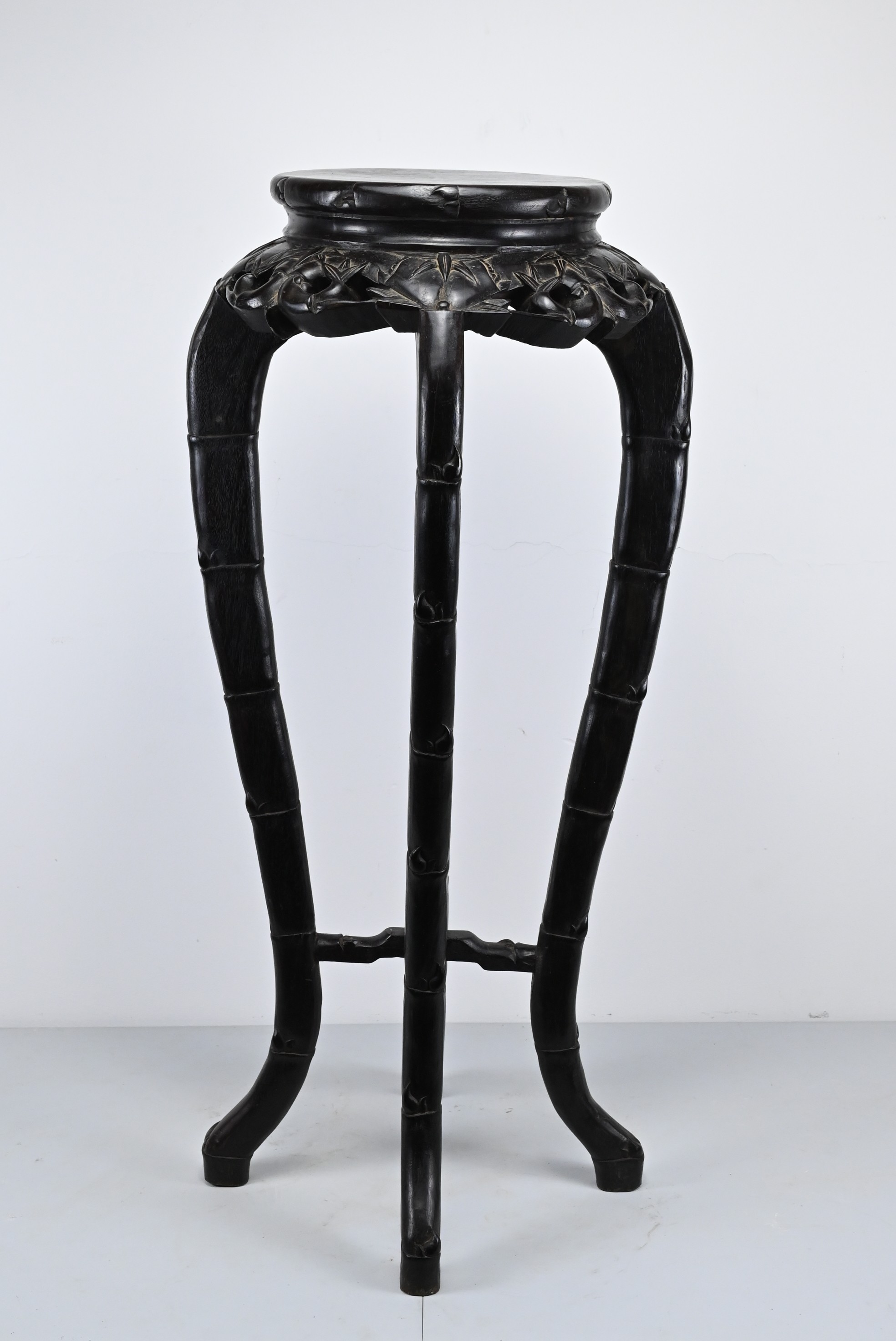 EARLY 20TH CENTURY TALL JAPANESE CARVED HARDWOOD JARDINIERE STAND, of bamboo form with cross- - Image 2 of 7