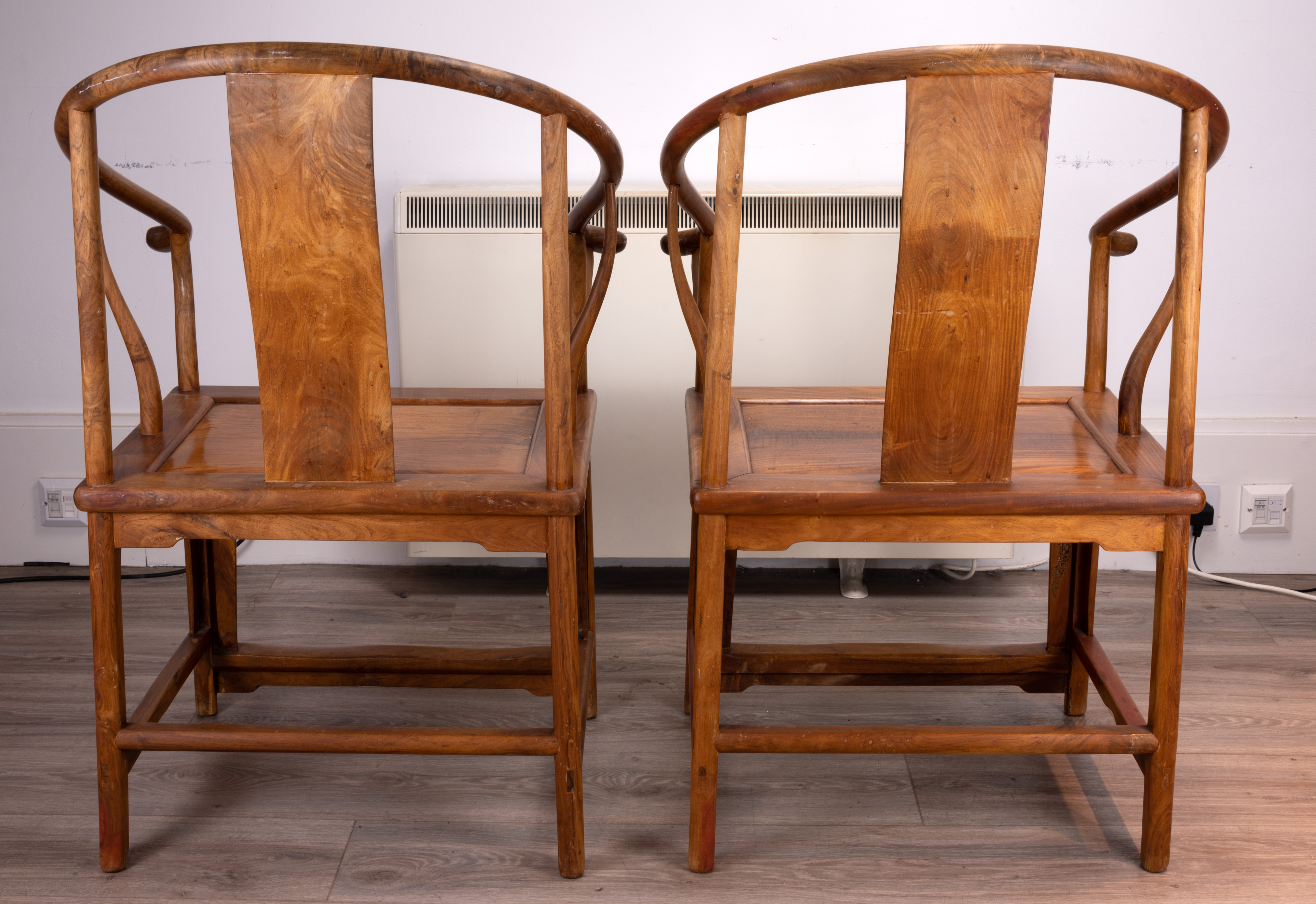 A PAIR OF CHINESE HUANGHUALI HORSESHOE BACK ARMCHAIRS, QUANYI, 20TH CENTURY. A curved top rail of - Image 9 of 11