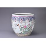 A LARGE CHINESE FAMILLE ROSE PORCELAIN JARDINIÈRE, 19/20TH CENTURY. Heavily potted and well