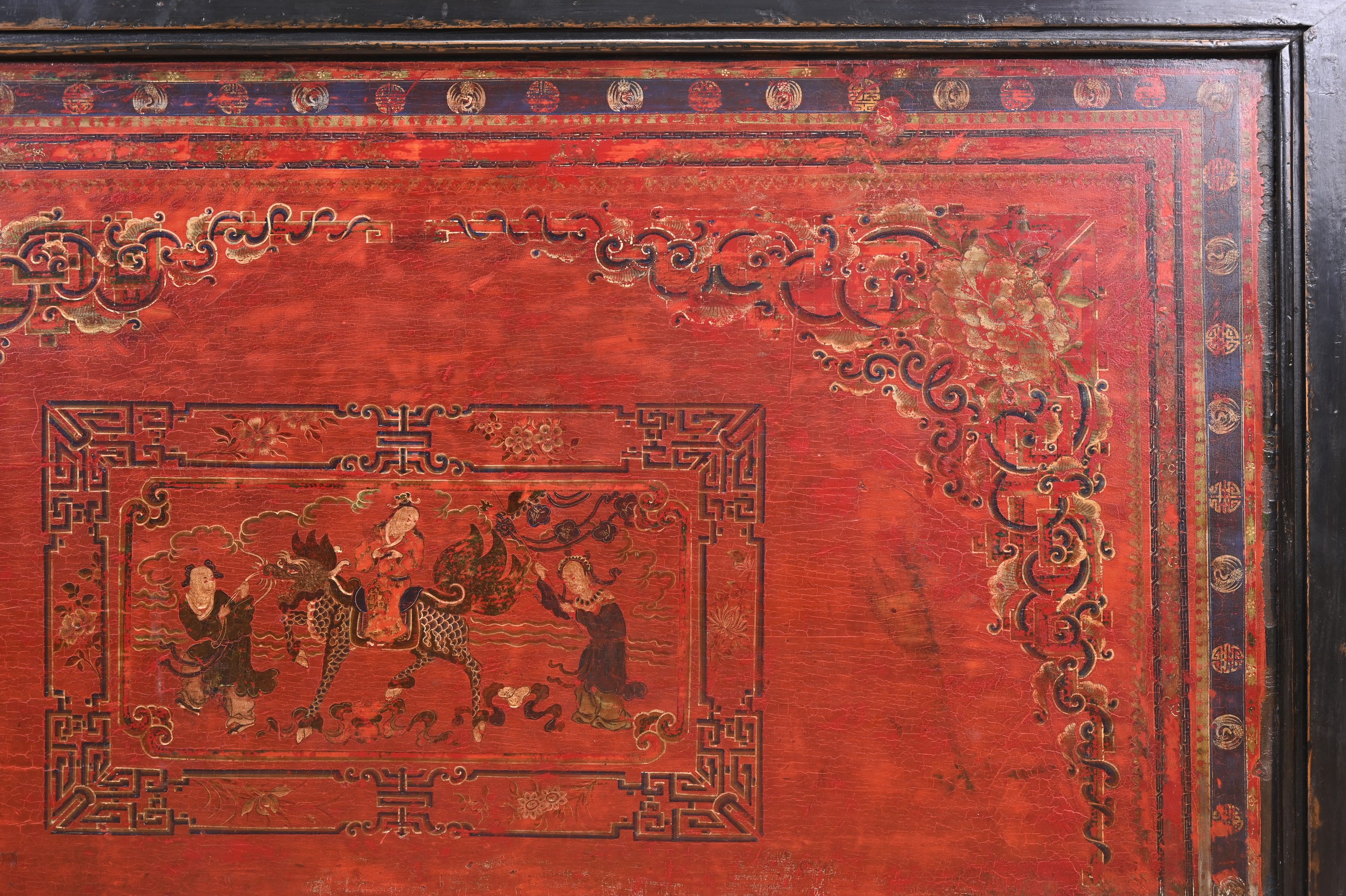 A LARGE CHINESE TIBETAN PAINTED RED AND BLACK LACQUER STORAGE CHEST, 19TH CENTURY. Or rectangular - Image 5 of 10