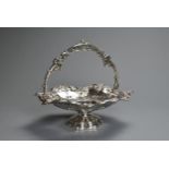 A VICTORIAN SILVER PIERCED FOOTED BREAD BASKET. Hallmarked London, 1859, indistinct makers marks,