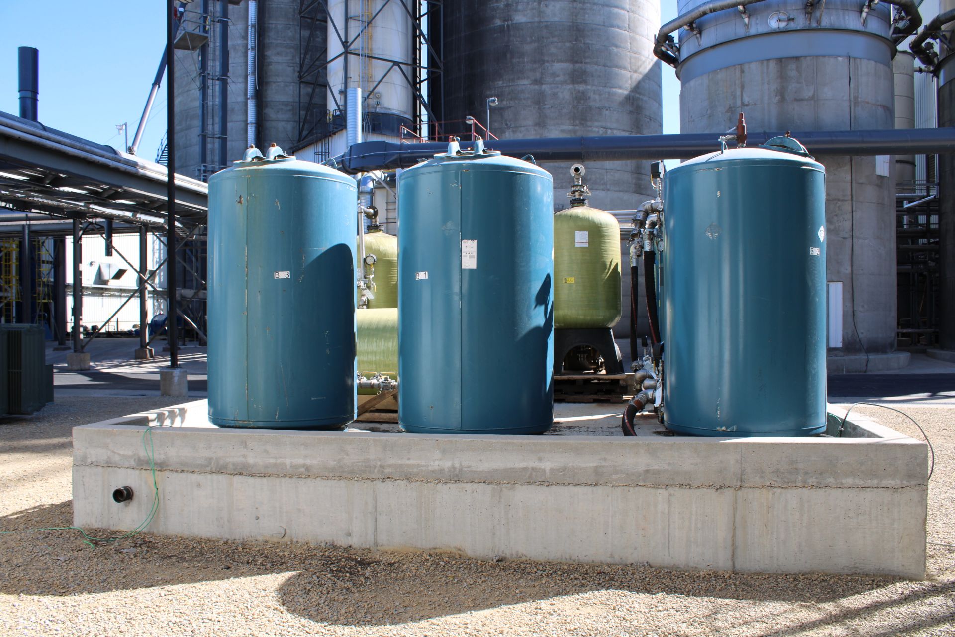 LOT OF (6) STEEL TANKS - Image 5 of 32