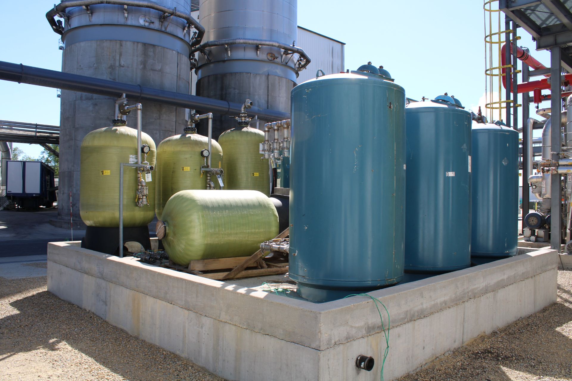 LOT OF (6) STEEL TANKS - Image 6 of 32