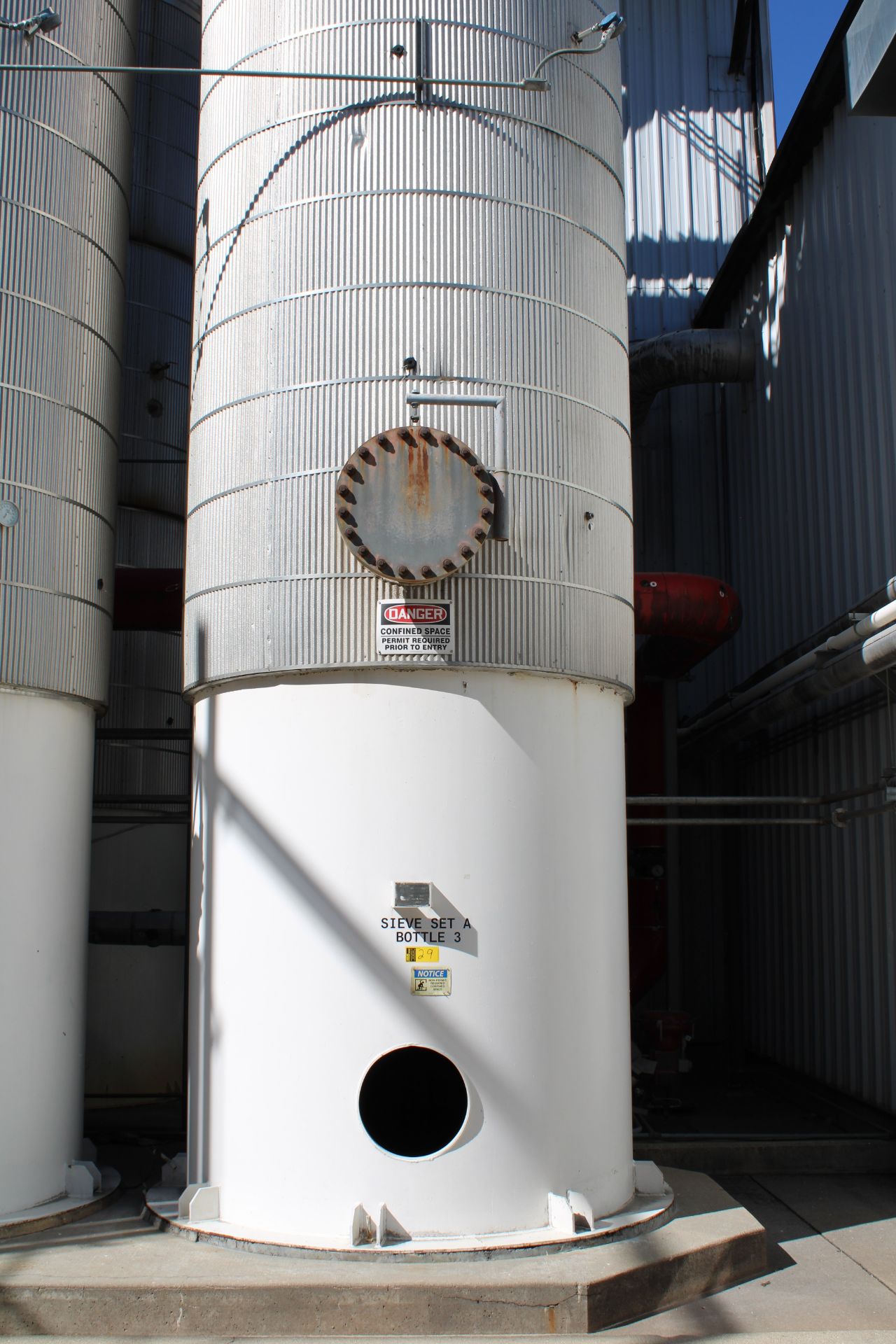 DISTILLATION AND EVAPORATION MOLECULAR SIEVE TANK - Image 2 of 15