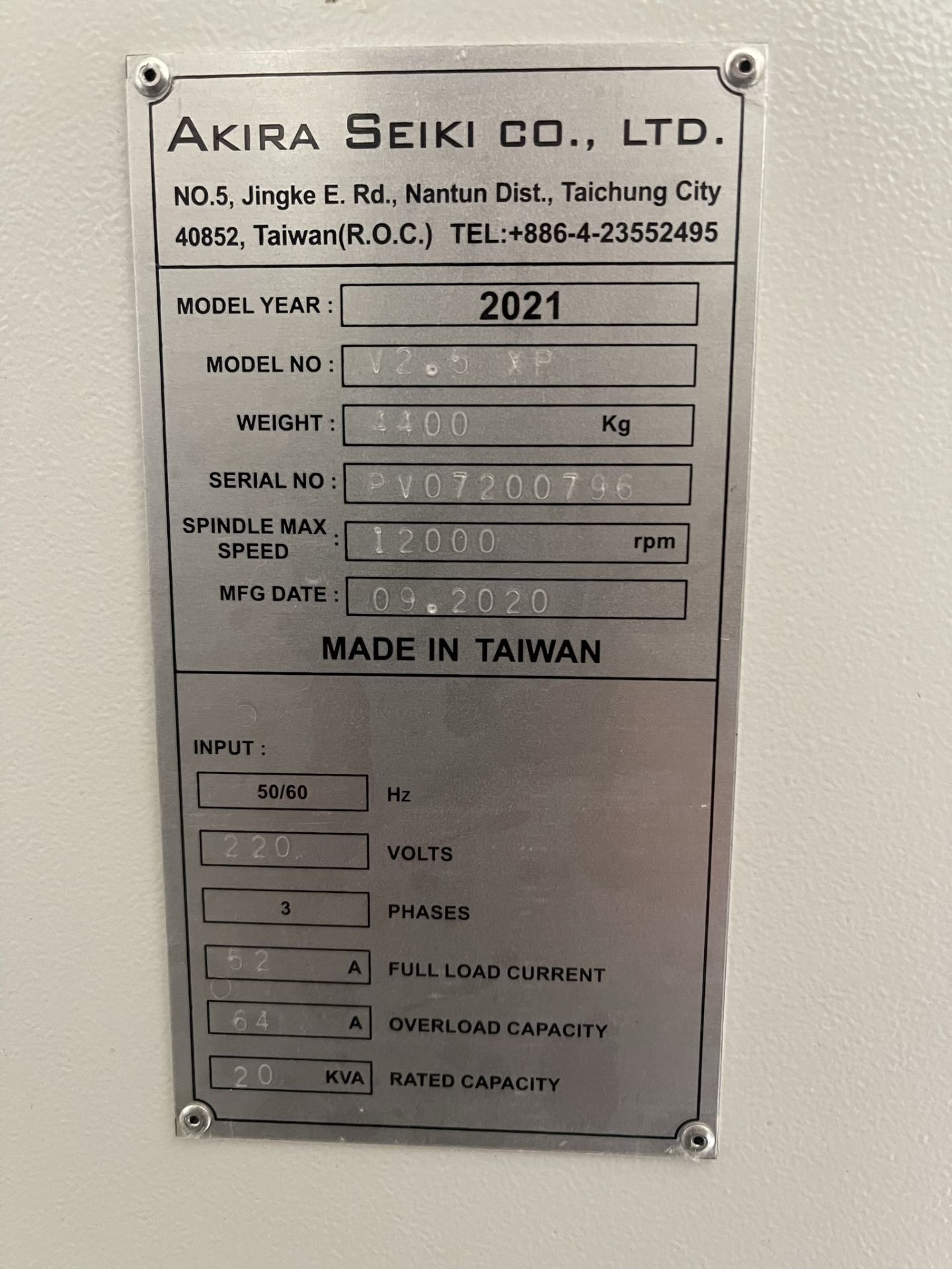 2021 Akira Seiki V2.5 XP CNC Vertical Machining Center - Image 20 of 20
