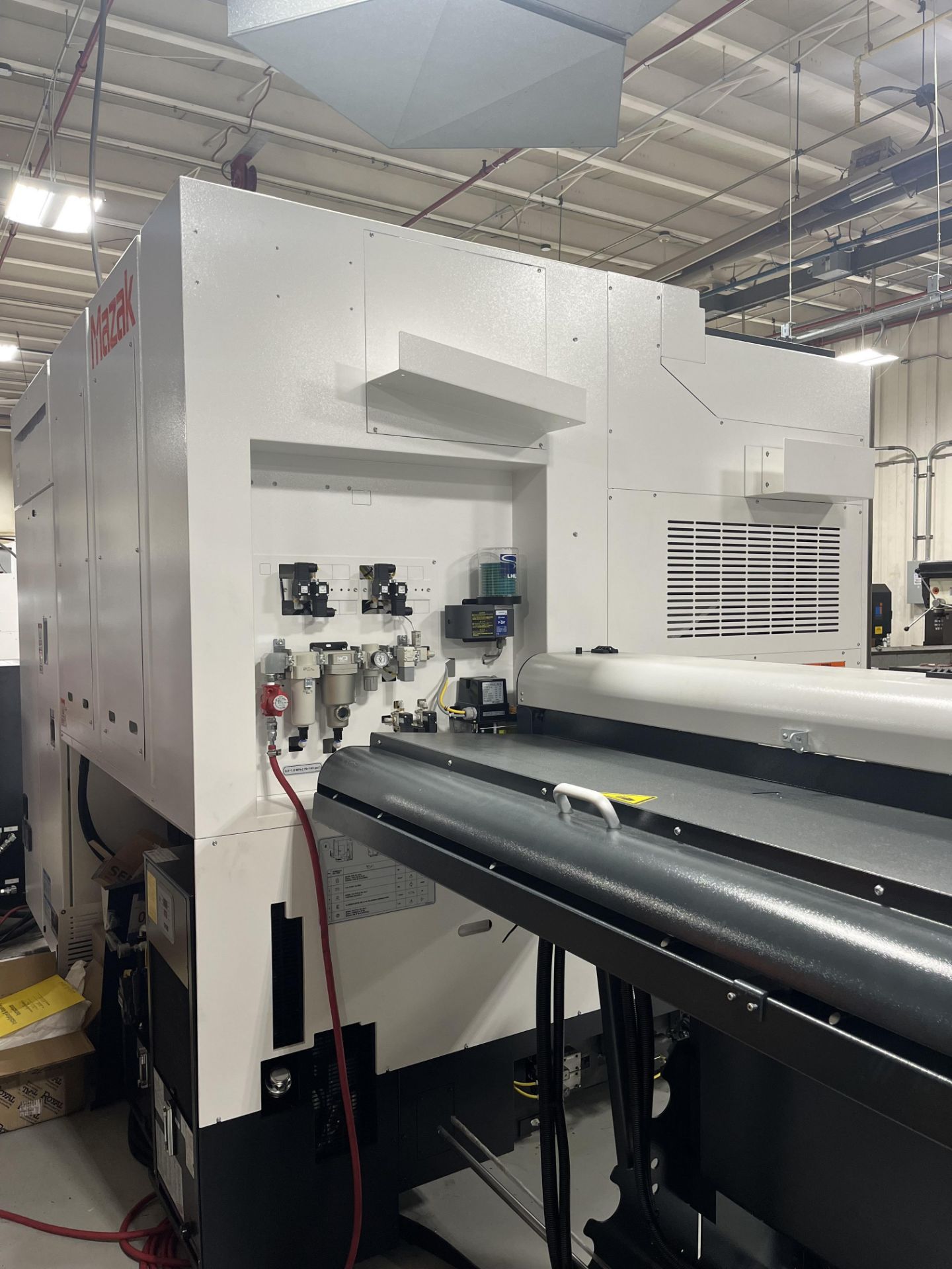 2022 Mazak HQR-100MSY Twin Turret / Twin Spindle / Live Tooling / Bar Feeder CNC Lathe - Image 5 of 13