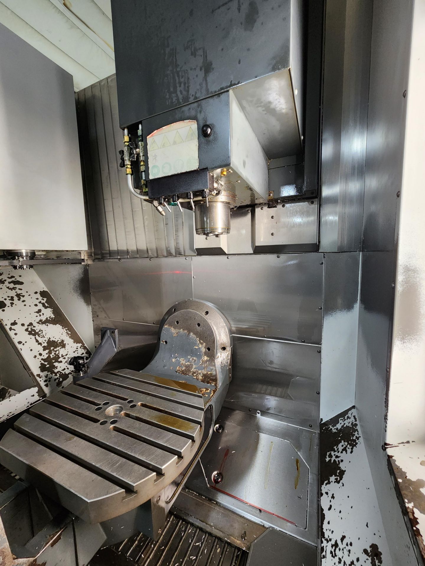 2016 HAAS UMC-750 5-Axis 12,000 rpm CNC Vertical Machining Center - Image 6 of 16