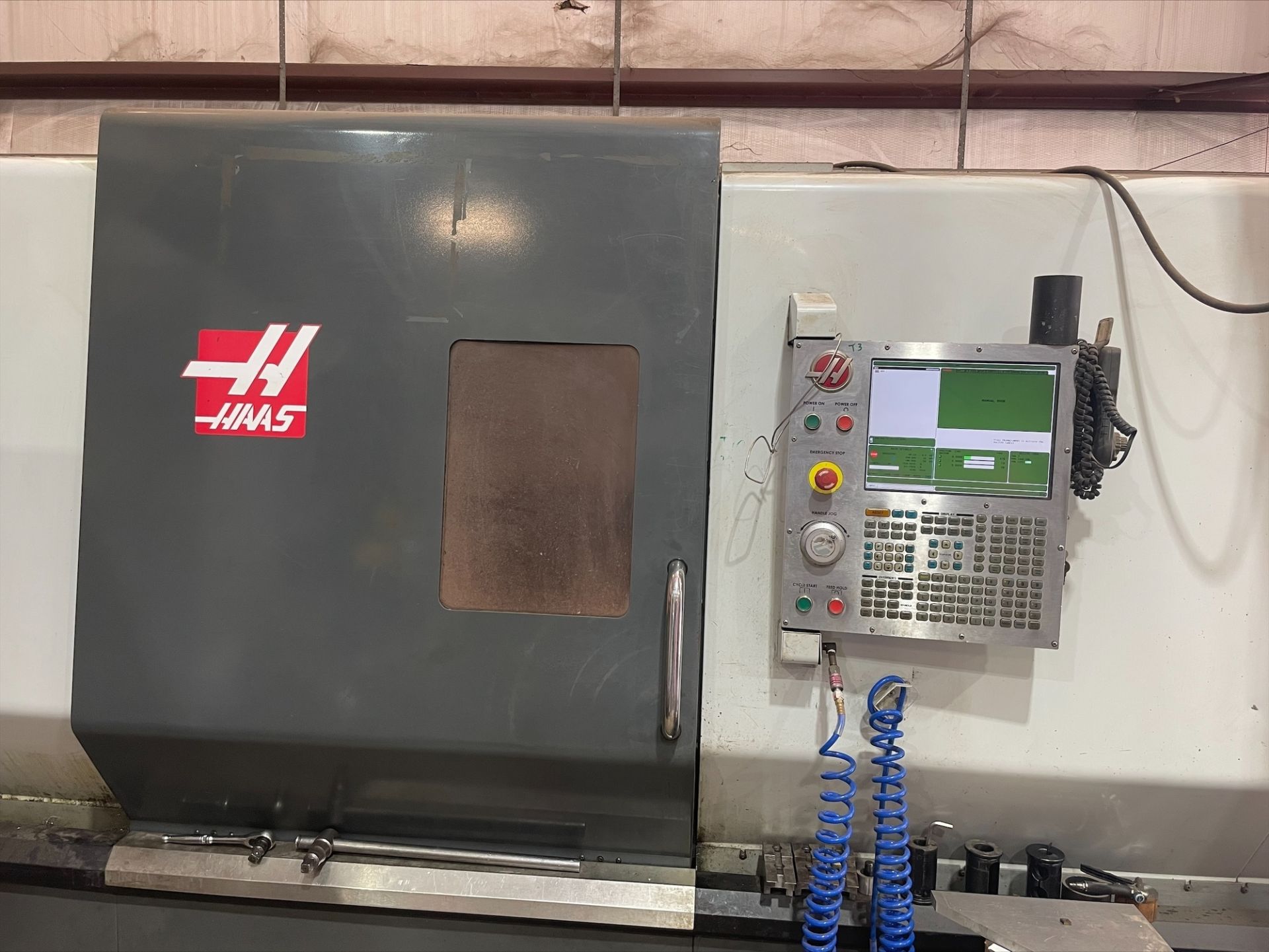 2012 HAAS ST-40 with 7" Bar Capacity CNC Turning Center - Image 2 of 10