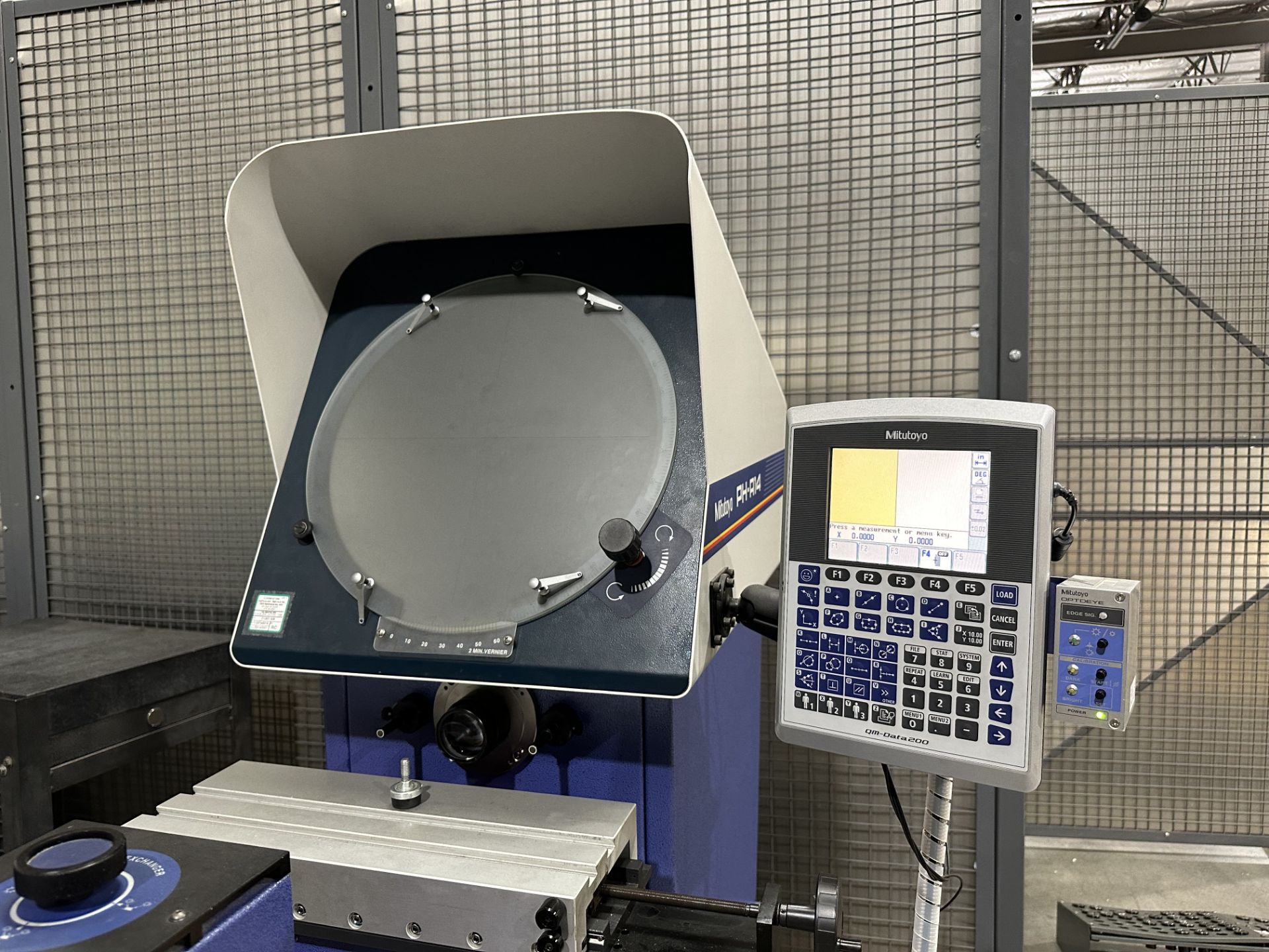 Mitutoyo PH-A14 Optical Comparator - Image 9 of 17