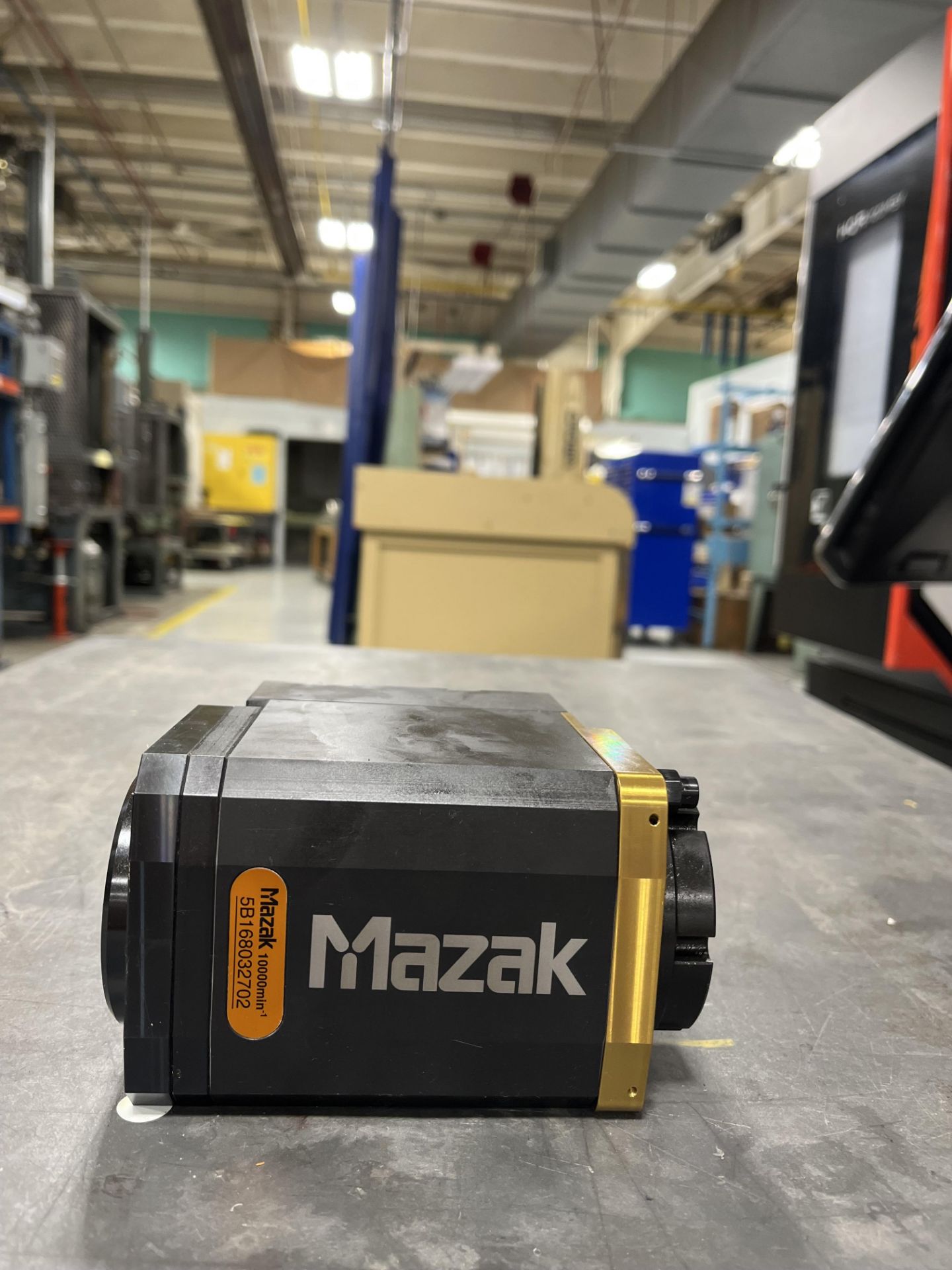 2022 MAZAK HQR-100MSY TOOLING PACKAGE 36 TOOL HOLDERS - Image 27 of 42