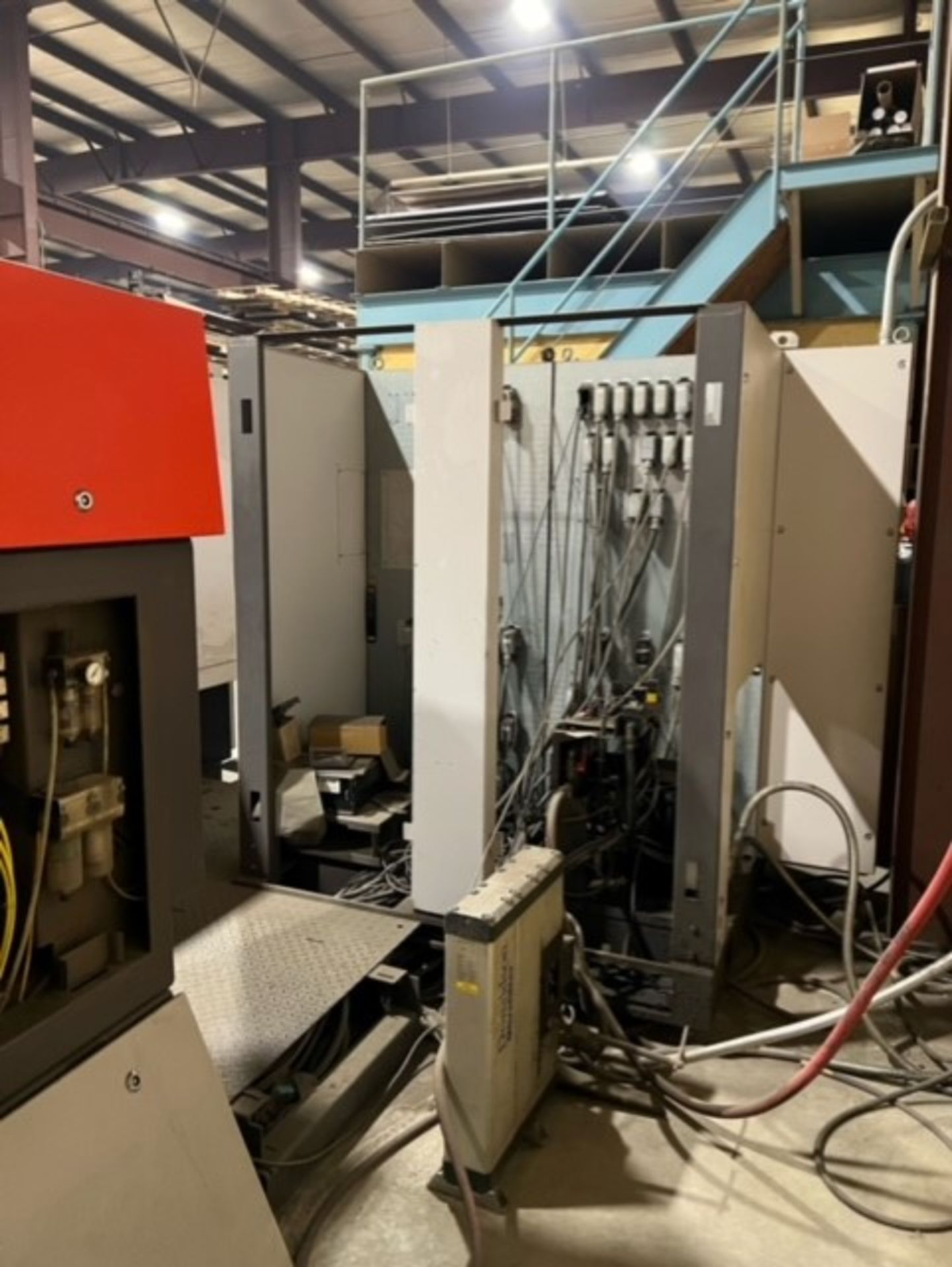 2004 BYSTRONIC BYSPRINT 3015 CO2 LASER - Image 4 of 11