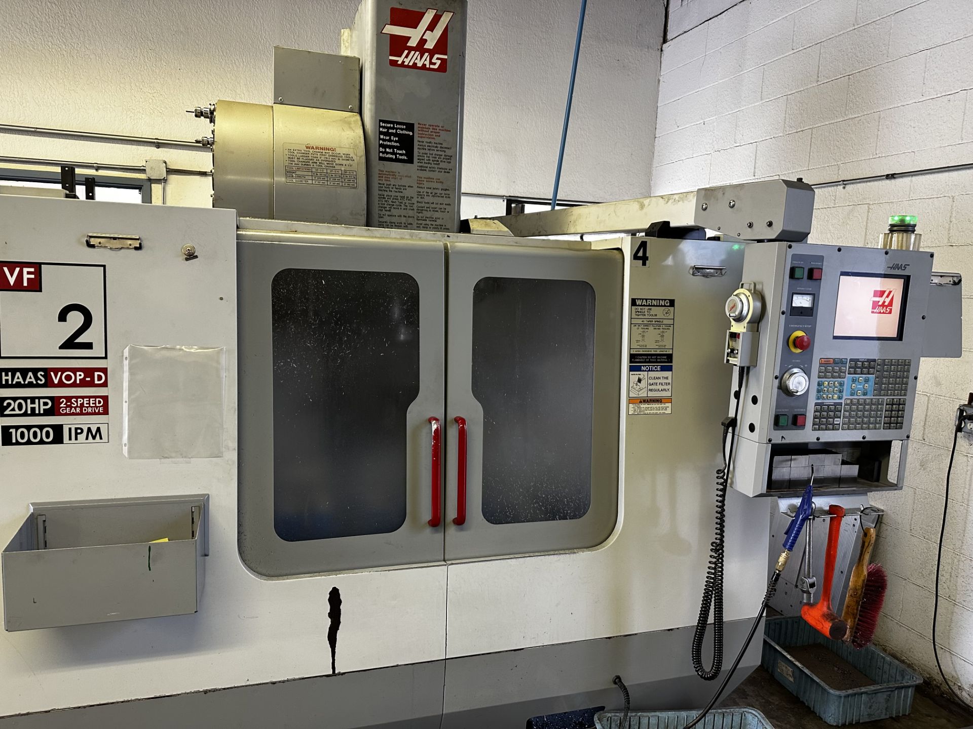 2004 HAAS VF-2B CNC Vertical Machining Center