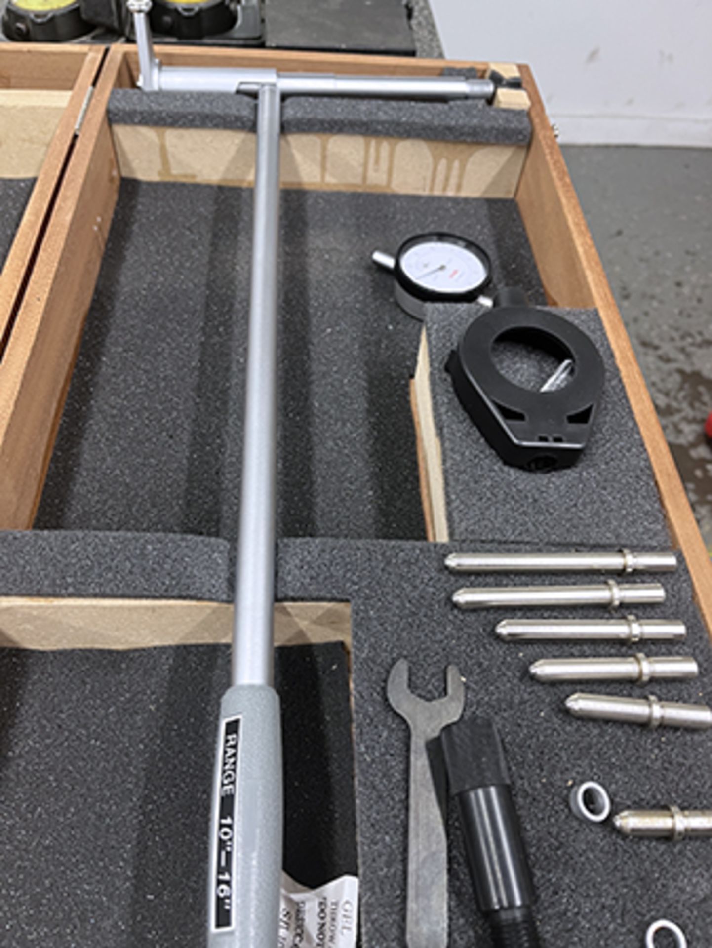 10-16" Bore Gage - Image 3 of 7