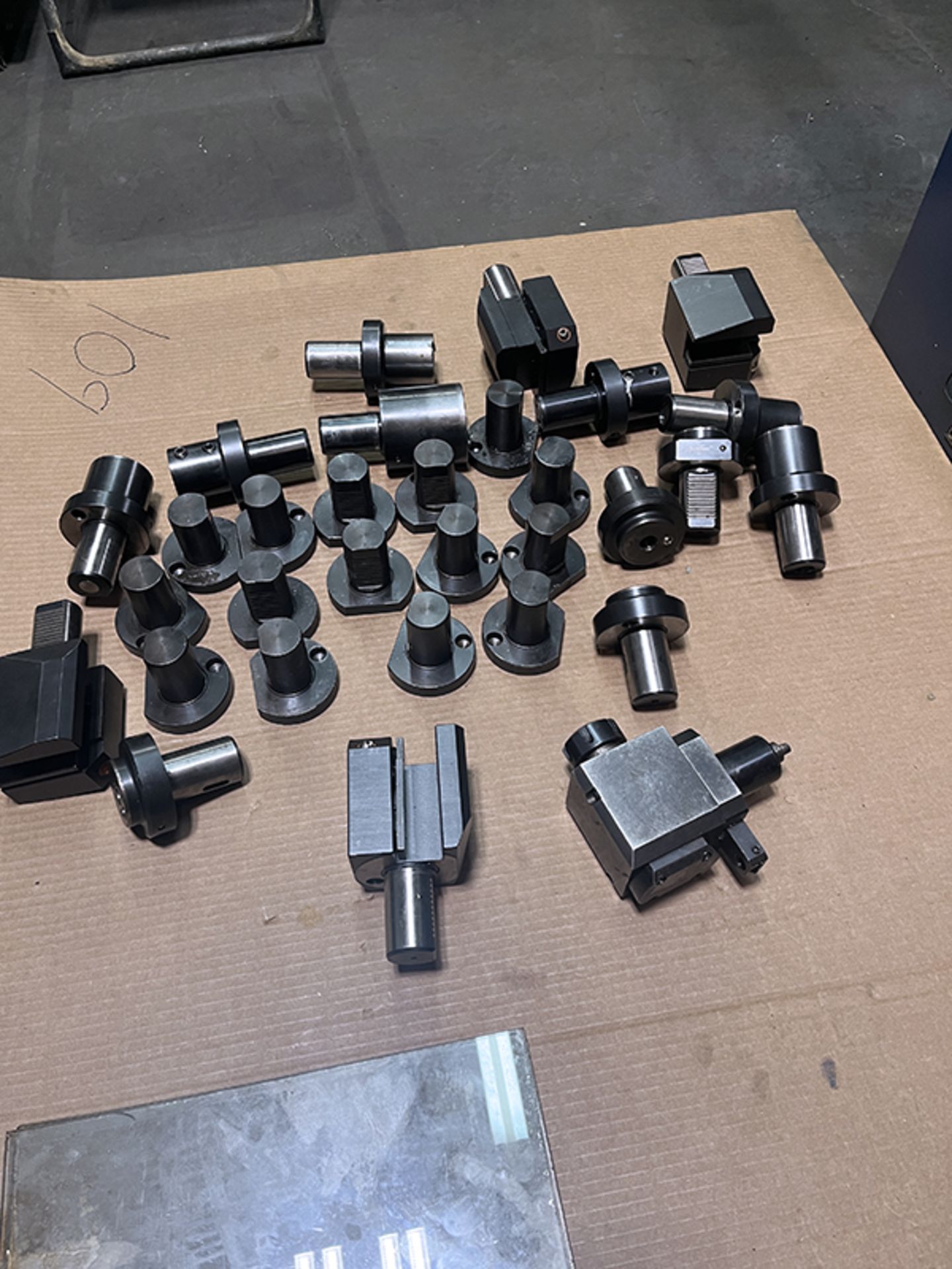 LOT OF TOOLING
