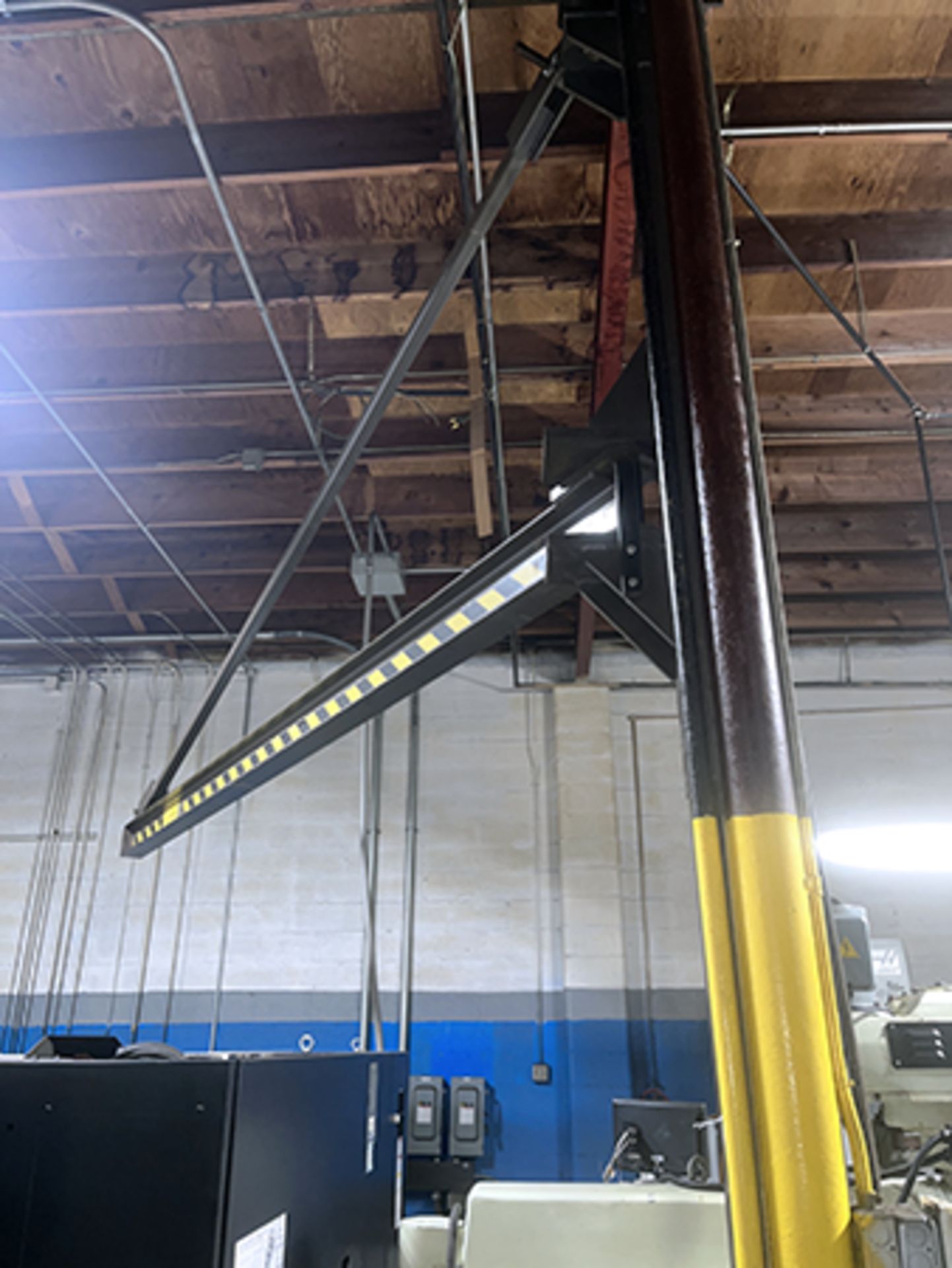 Column Mounted 1 Ton Jib Boom