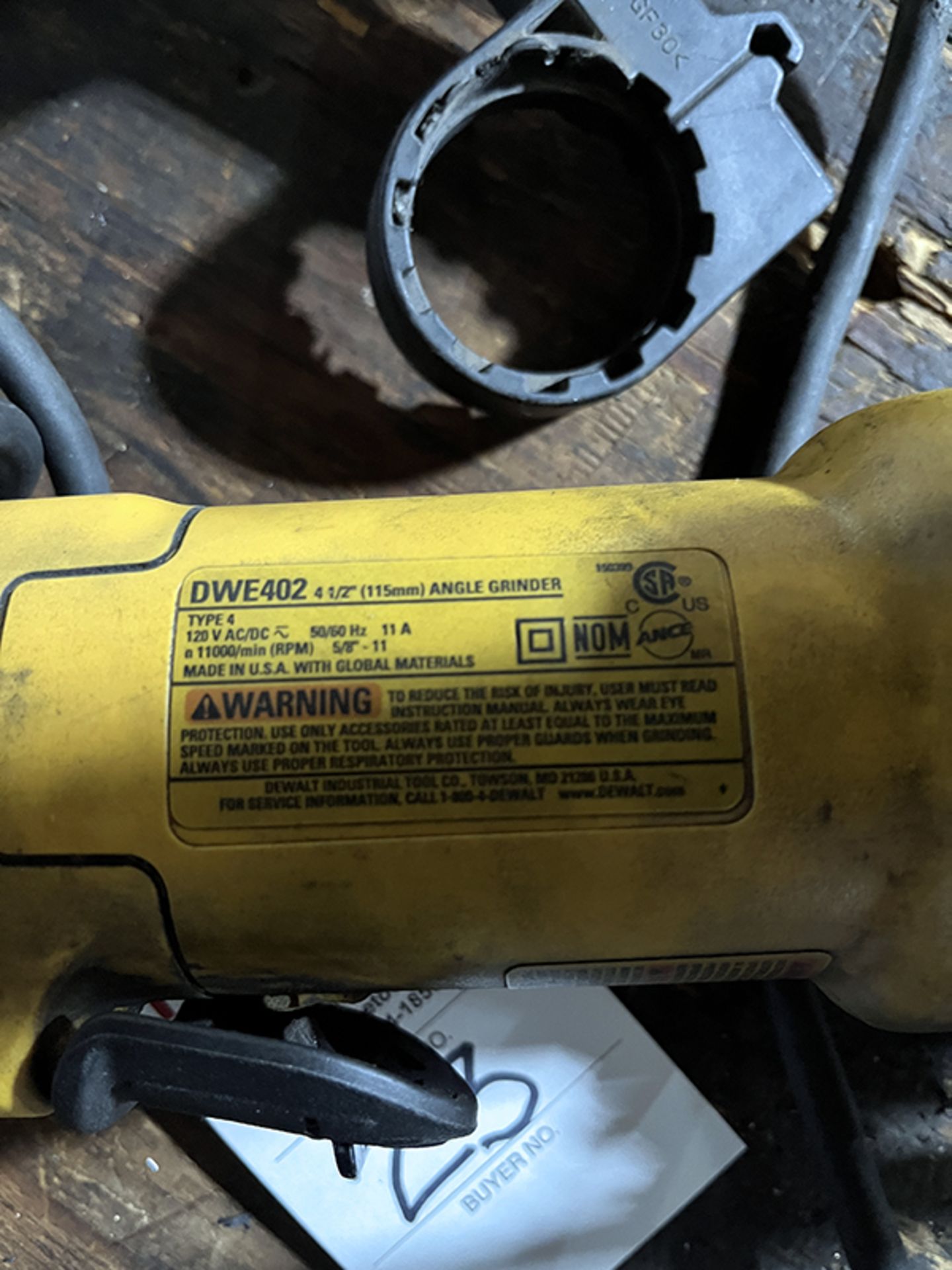 4 1/2" Dewalt DWE402 Right Angle Grinder - Image 3 of 4