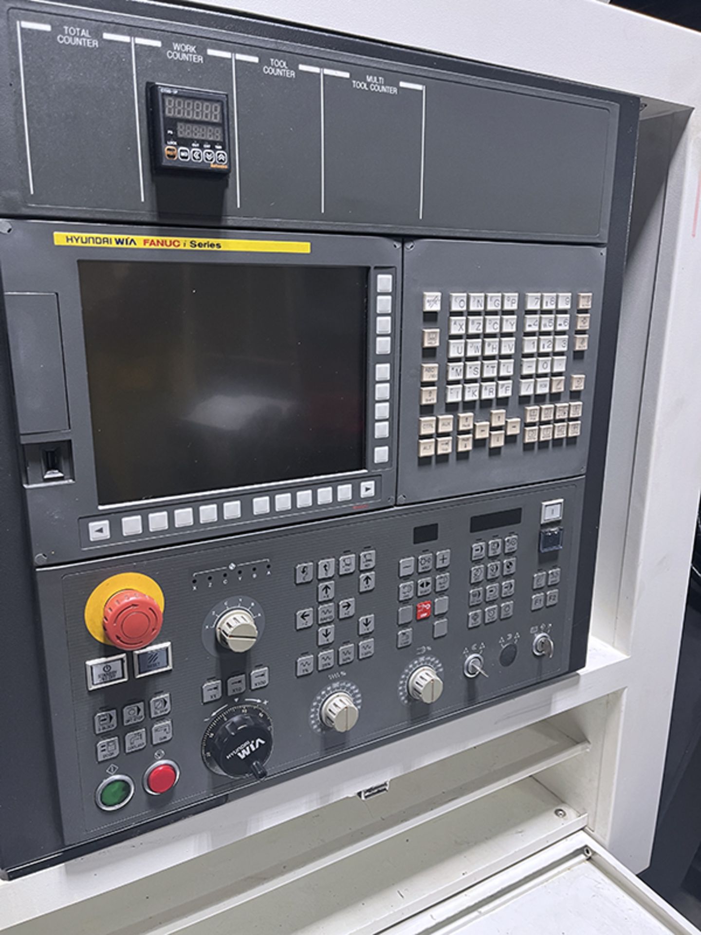 Hyundai Wia L230A CNC Lathe (2017) - Image 9 of 21