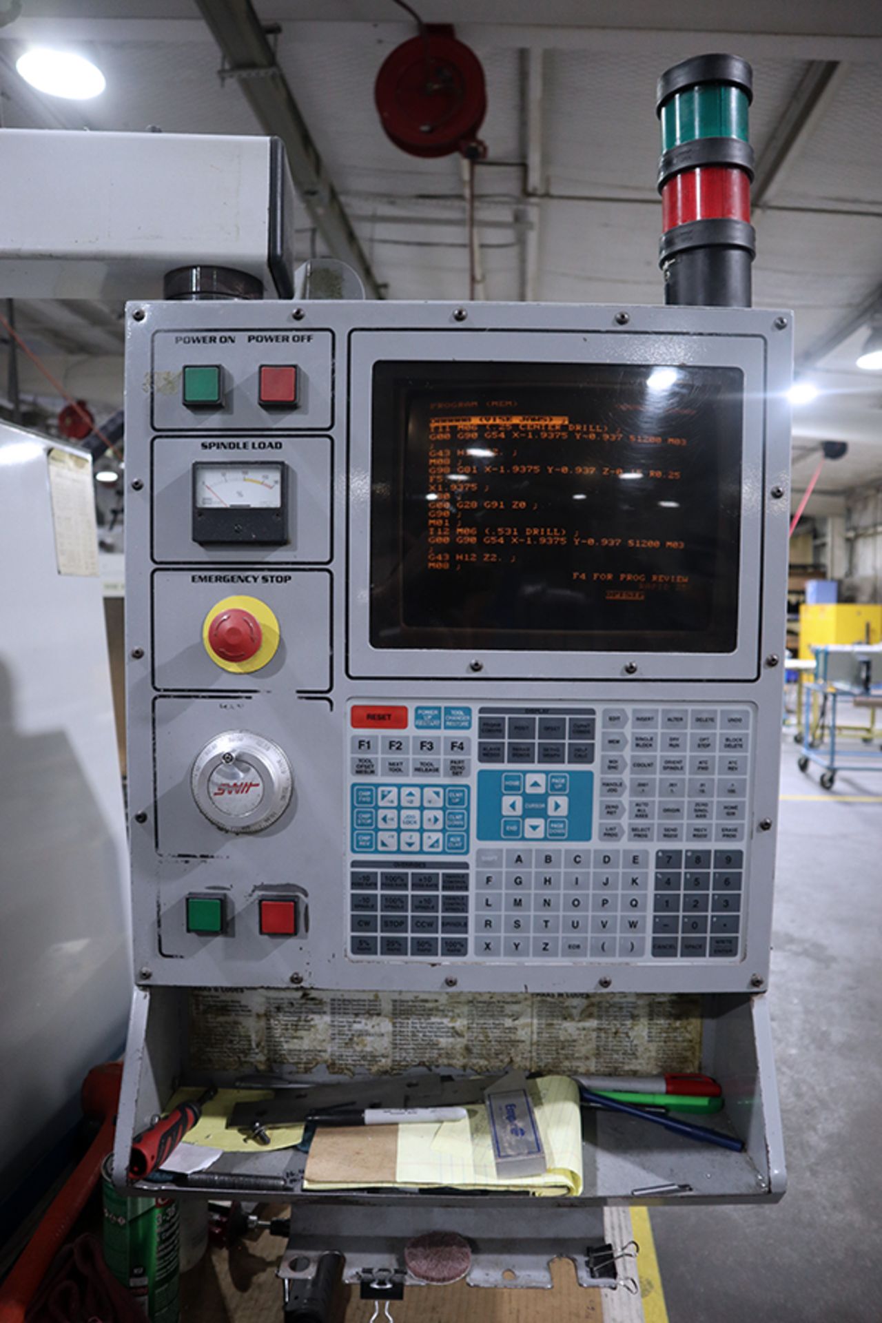 Haas VF-4 Vertical Machining Center (2000) - Image 4 of 16