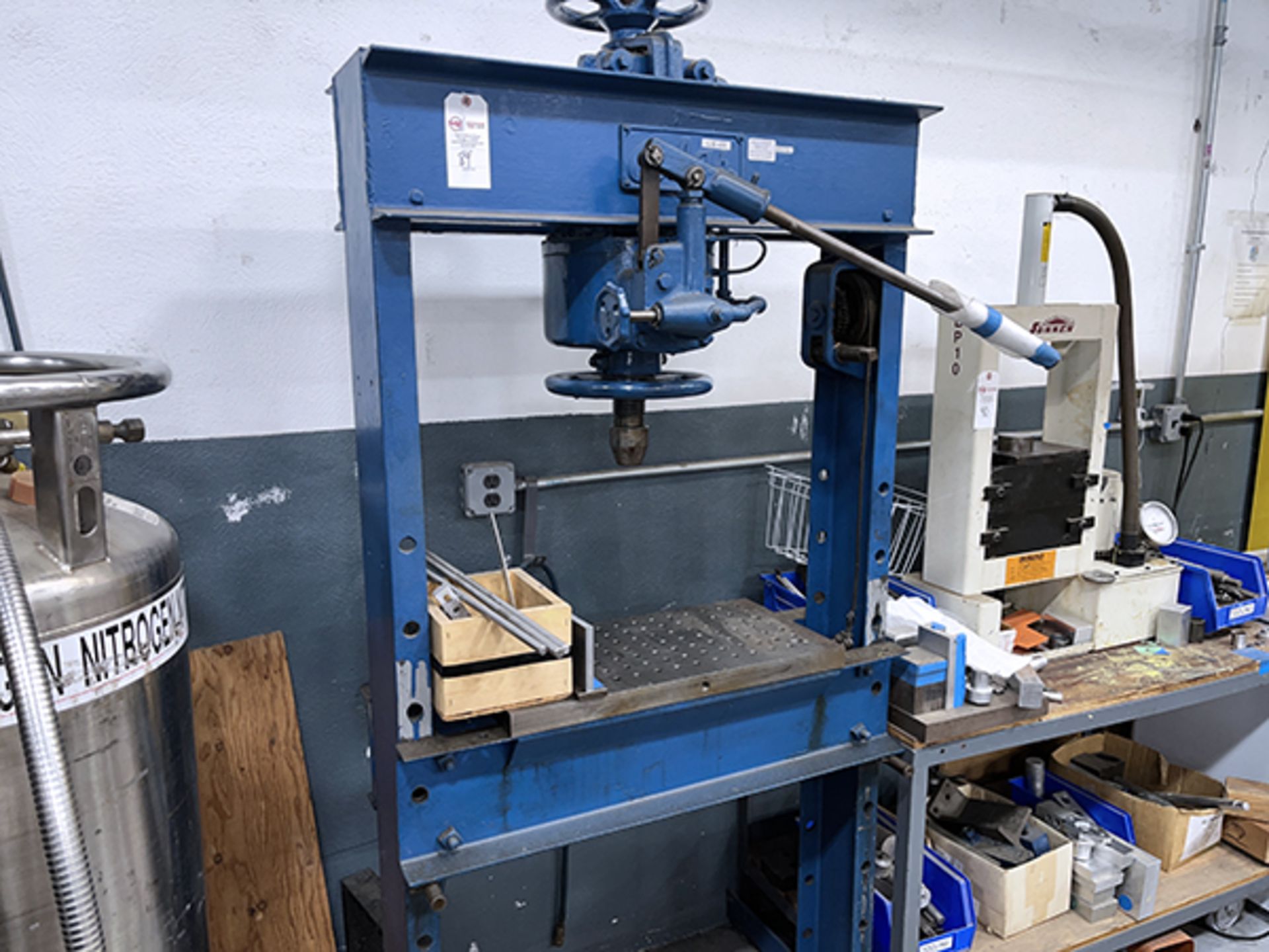 Atlas Hydraulic Shop Press - Image 2 of 9