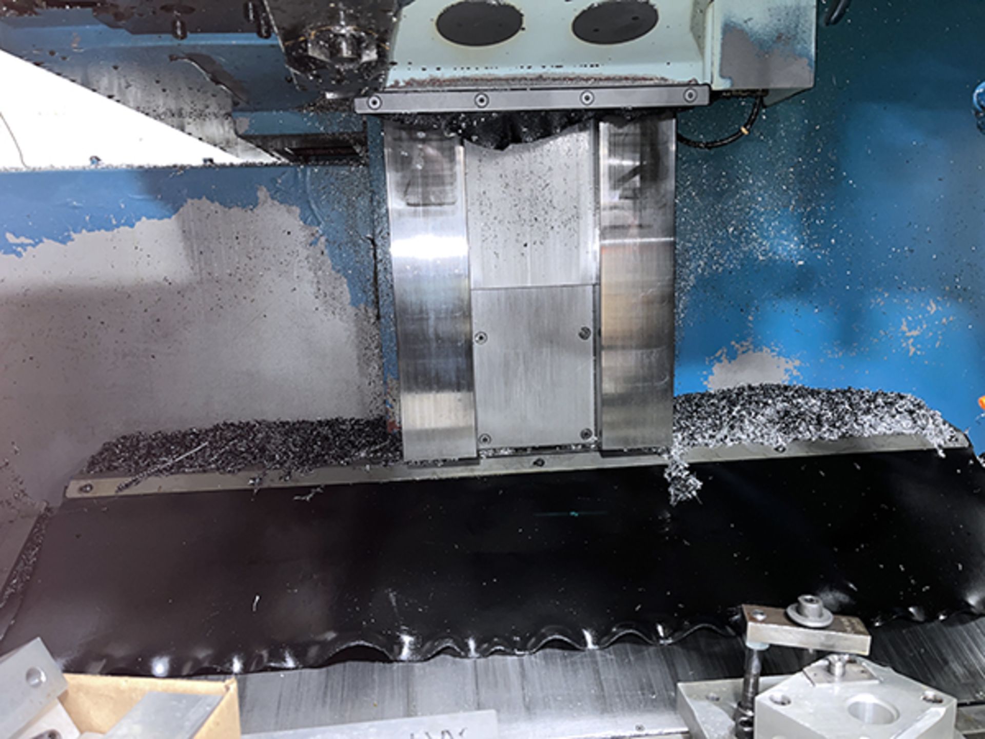 Matsuura MC-800VF CNC Vertical Machining Center - Image 5 of 13