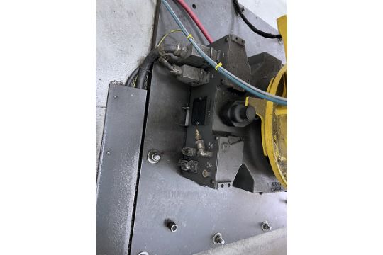 Fanuc R-2000iB/ F165 (2007) - Image 22 of 26