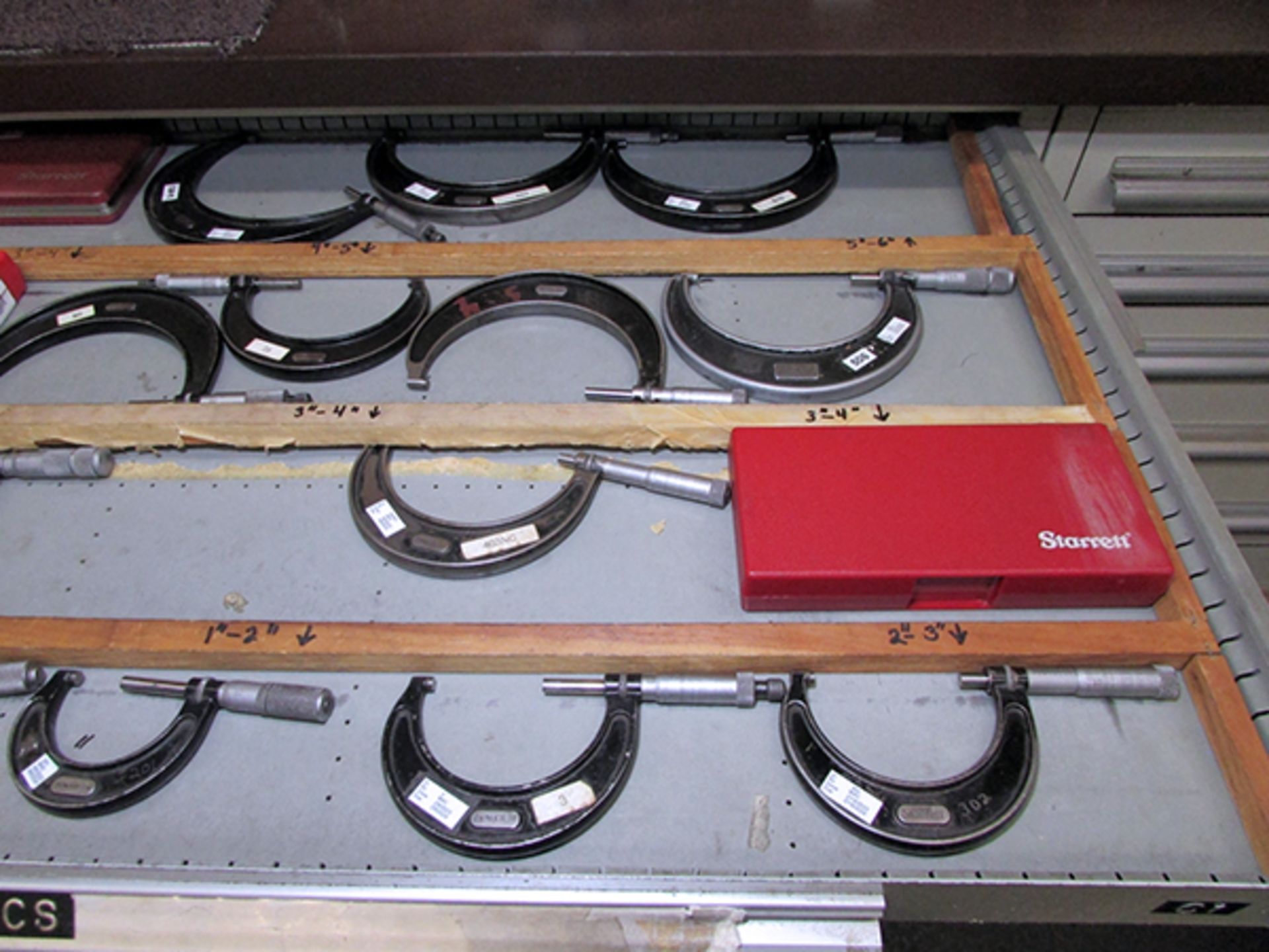 (24) 0-8" Micrometers in 2 Cabinet Drawers - Image 2 of 3