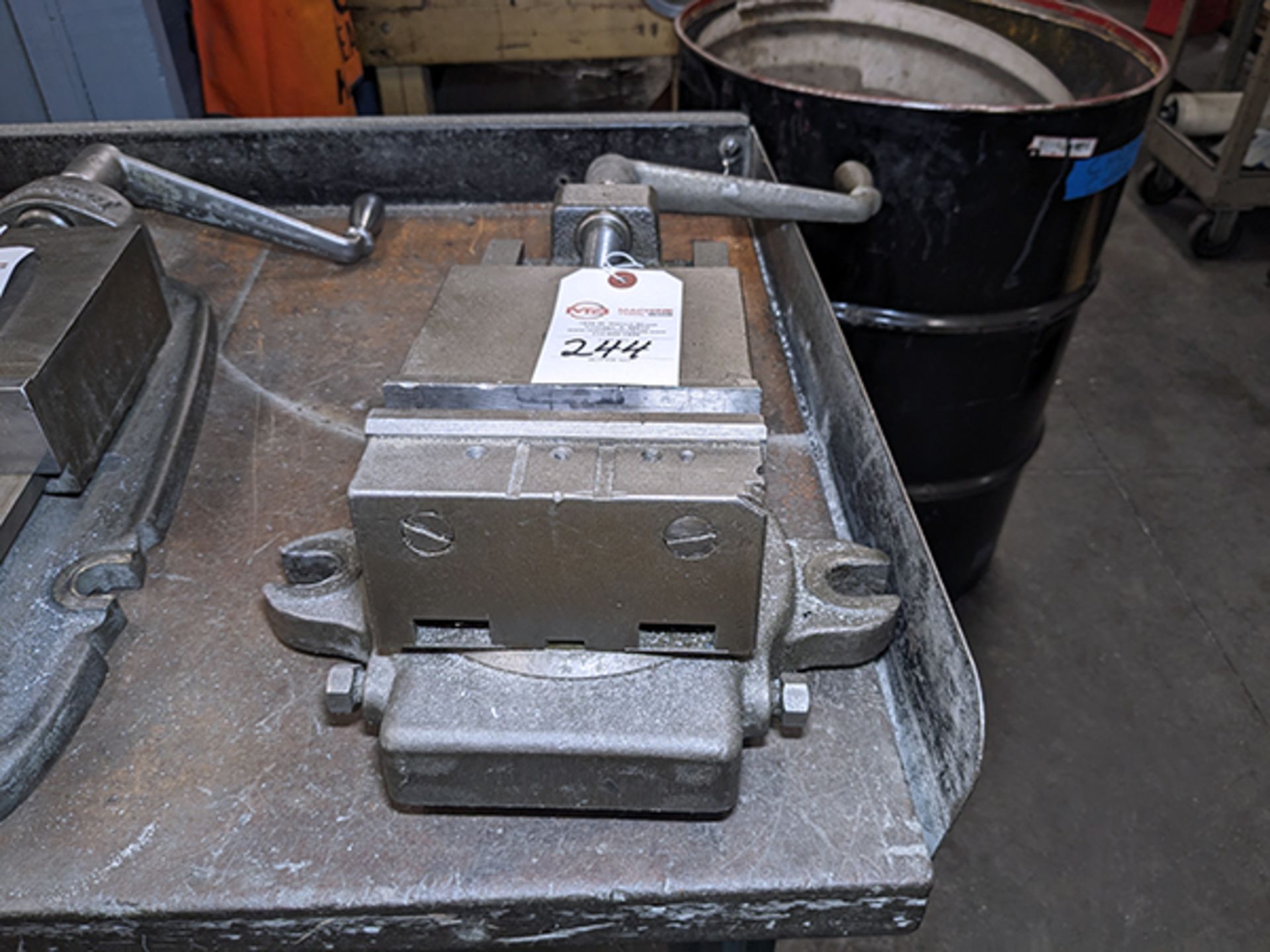 6" Machine Vise with Rotary Base - Image 2 of 4