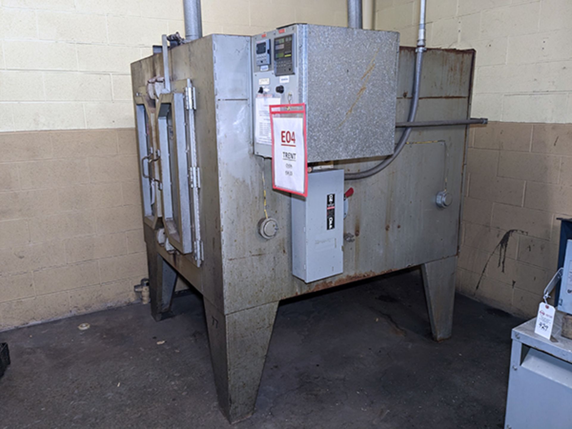 Trent Inc No. 897-166 Electric Furnace - Image 2 of 7