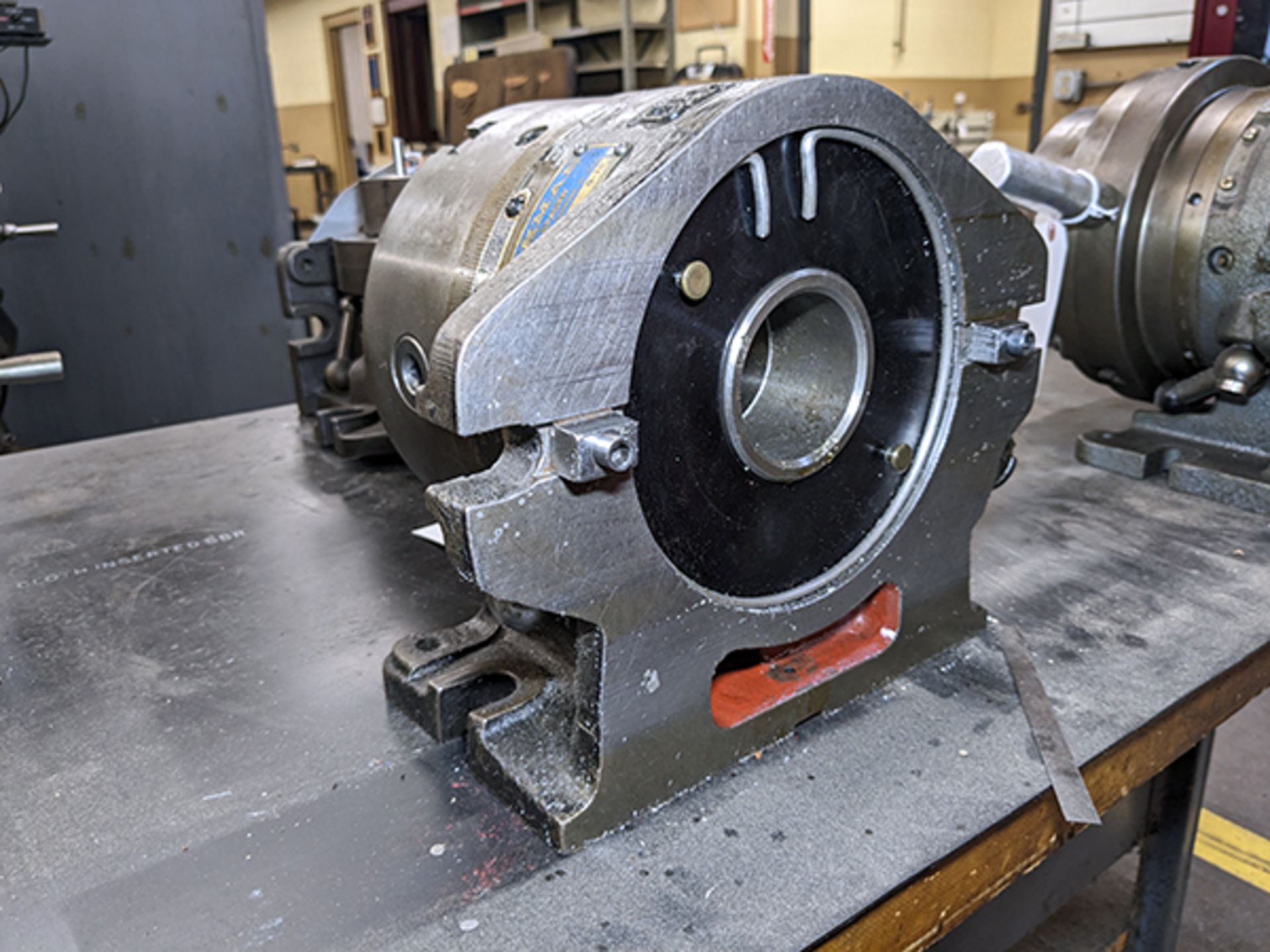 Cushman Super Spacer 10" 3-Jaw Indexing Rotary Table - Image 5 of 6
